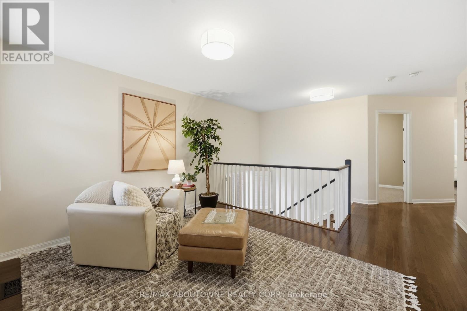 












2202 BROOKHAVEN CRESCENT

,
Oakville (WM Westmount),




Ontario
L6M5B8

