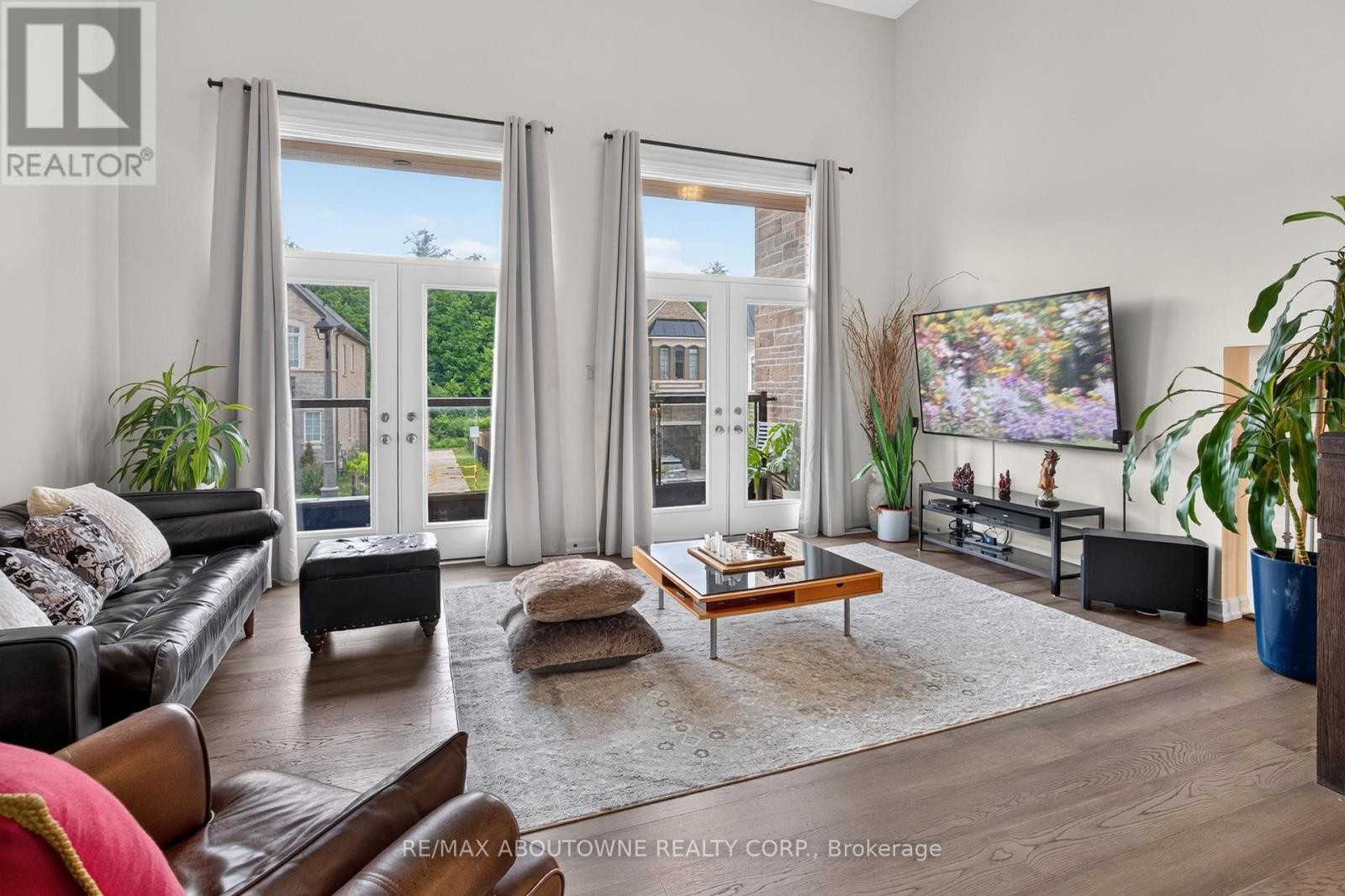 












3364 VERNON POWELL DRIVE

,
Oakville (GO Glenorchy),




Ontario
L6H0Y3


