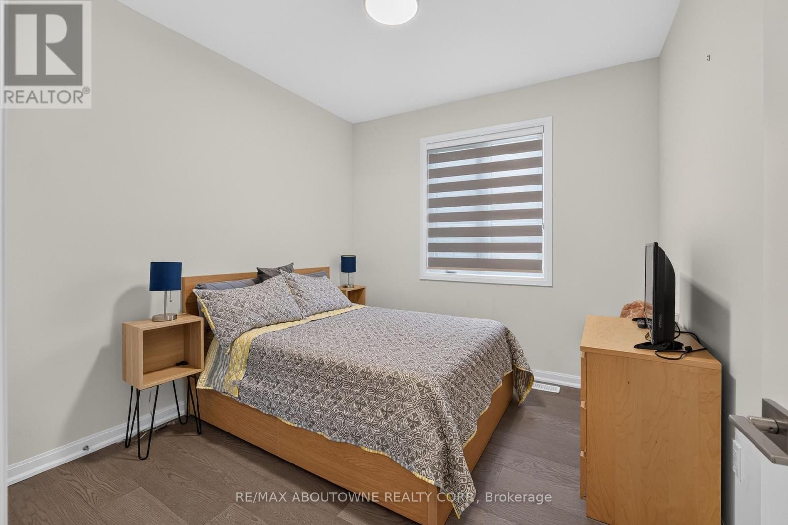 












3364 VERNON POWELL DRIVE

,
Oakville (GO Glenorchy),




Ontario
L6H0Y3

