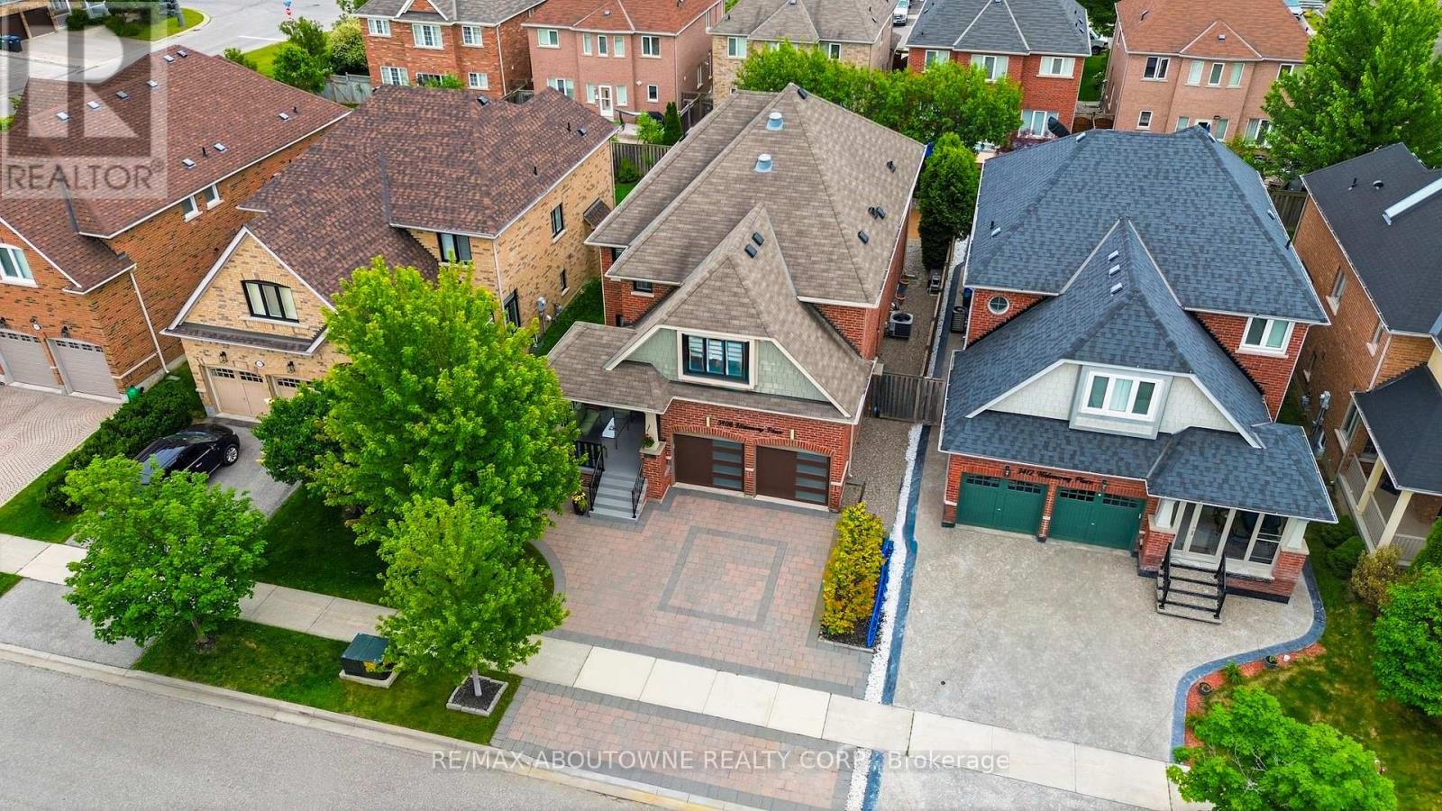 












3408 HIDEAWAY PLACE

,
Mississauga (Churchill Meadows),




Ontario
L5M0A7

