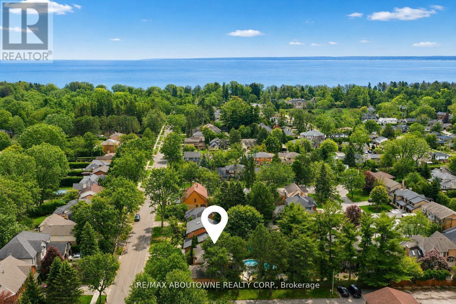 












356 SHOREACRES ROAD

,
Burlington (Shoreacres),




Ontario
L7L2H5

