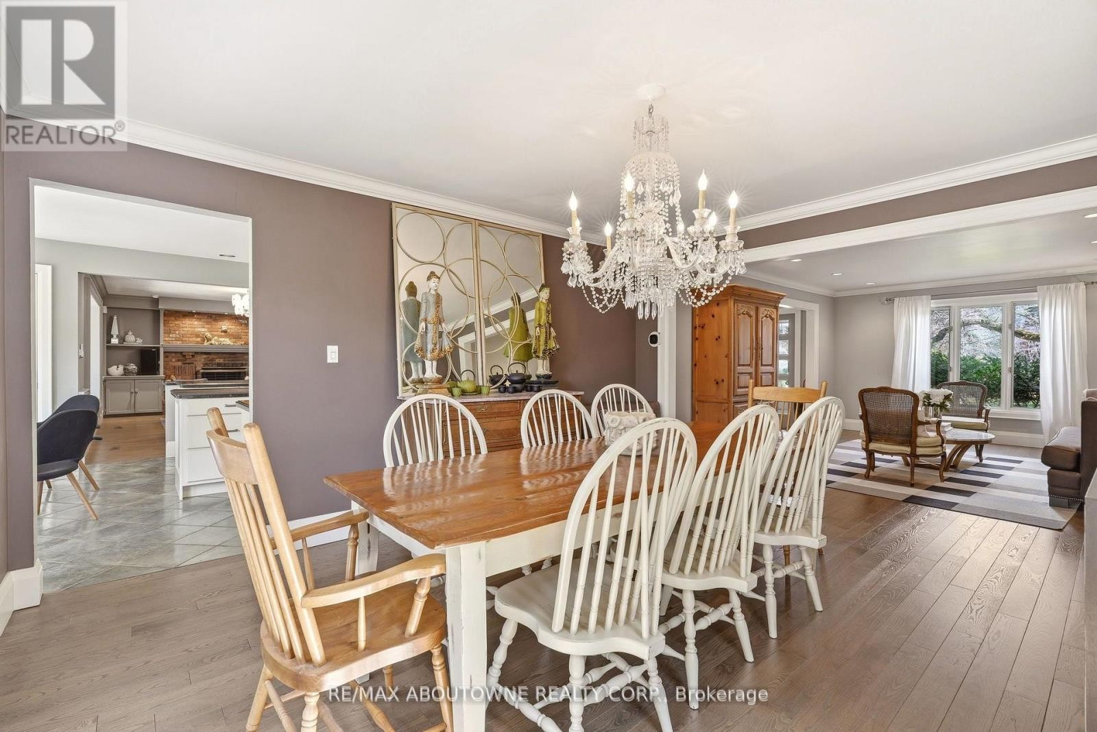 












356 SHOREACRES ROAD

,
Burlington (Shoreacres),




Ontario
L7L2H5


