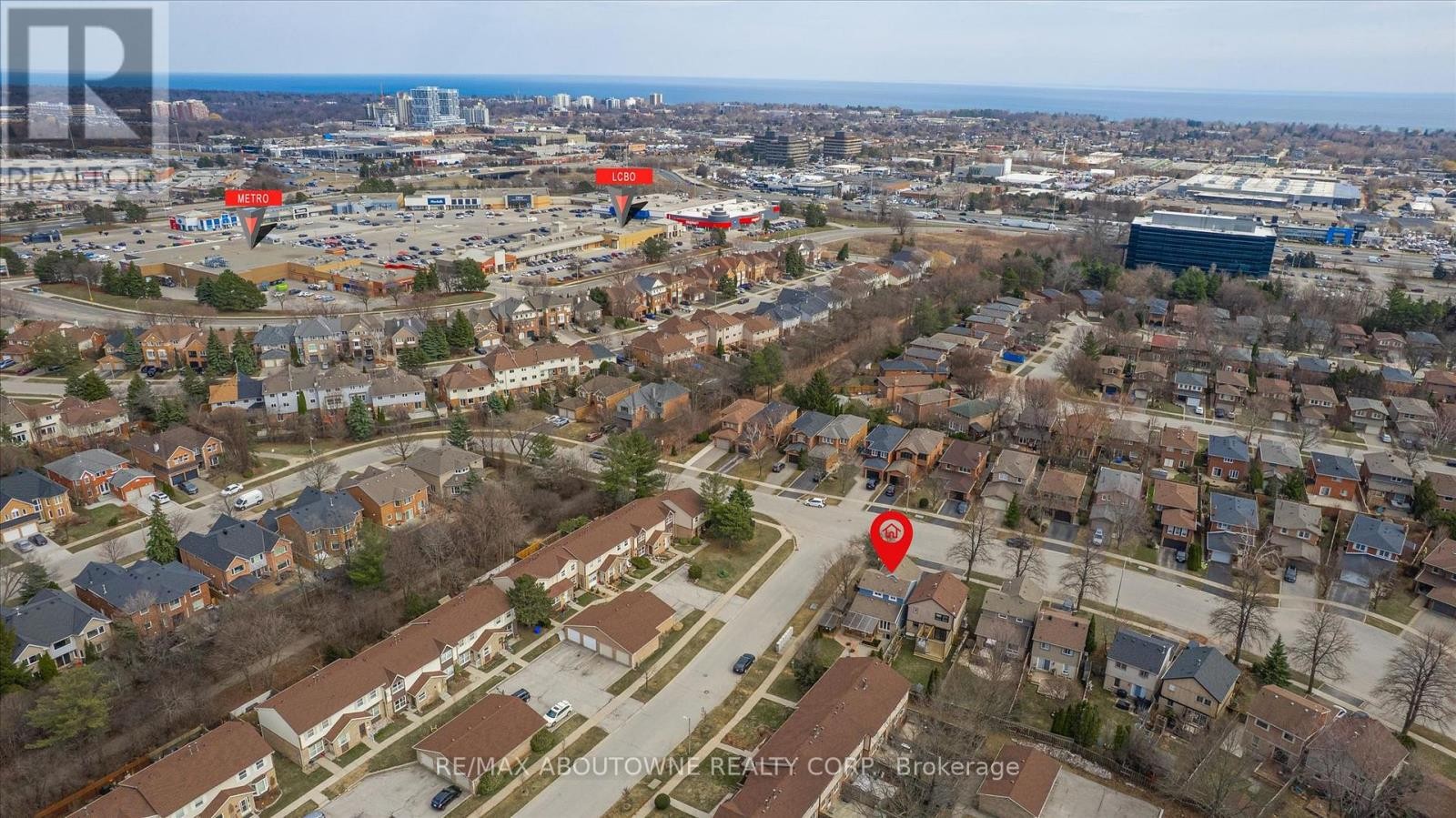 












395 MAIDSTONE CRESCENT

,
Oakville (GA Glen Abbey),




Ontario
L6M1C1

