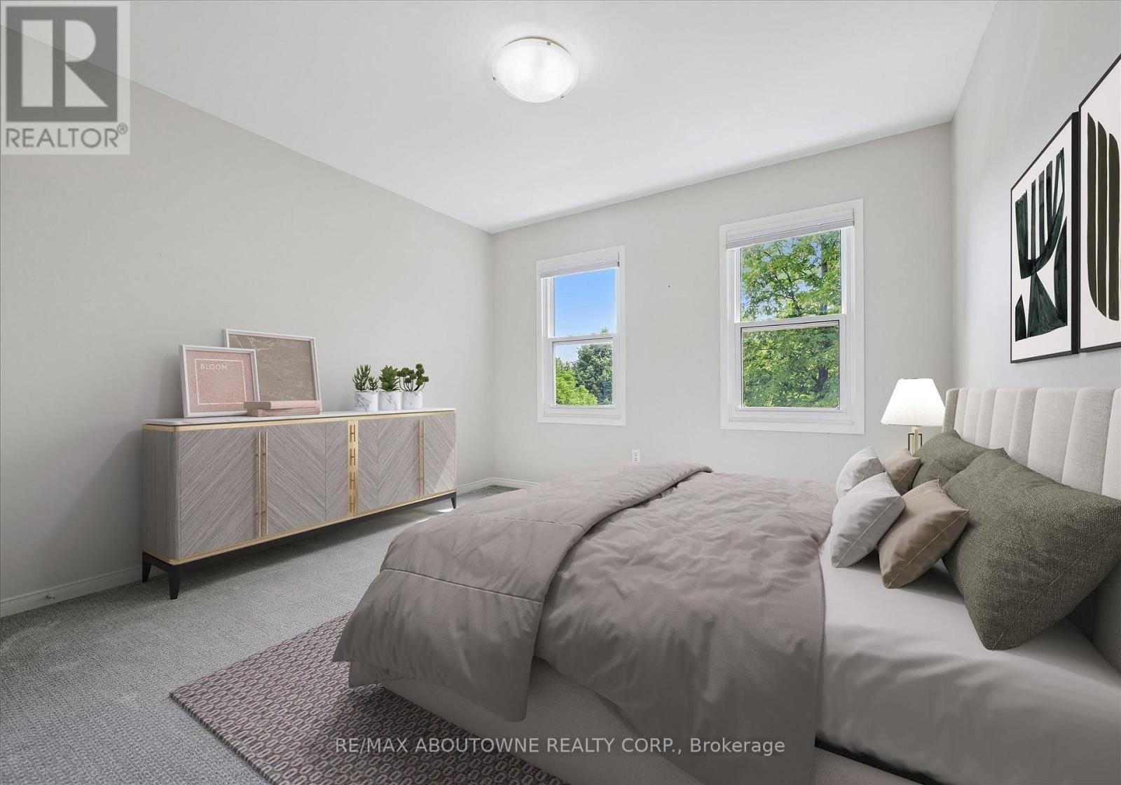 












2456 SIXTH LINE

,
Oakville (RO River Oaks),




Ontario
L6H5Z8

