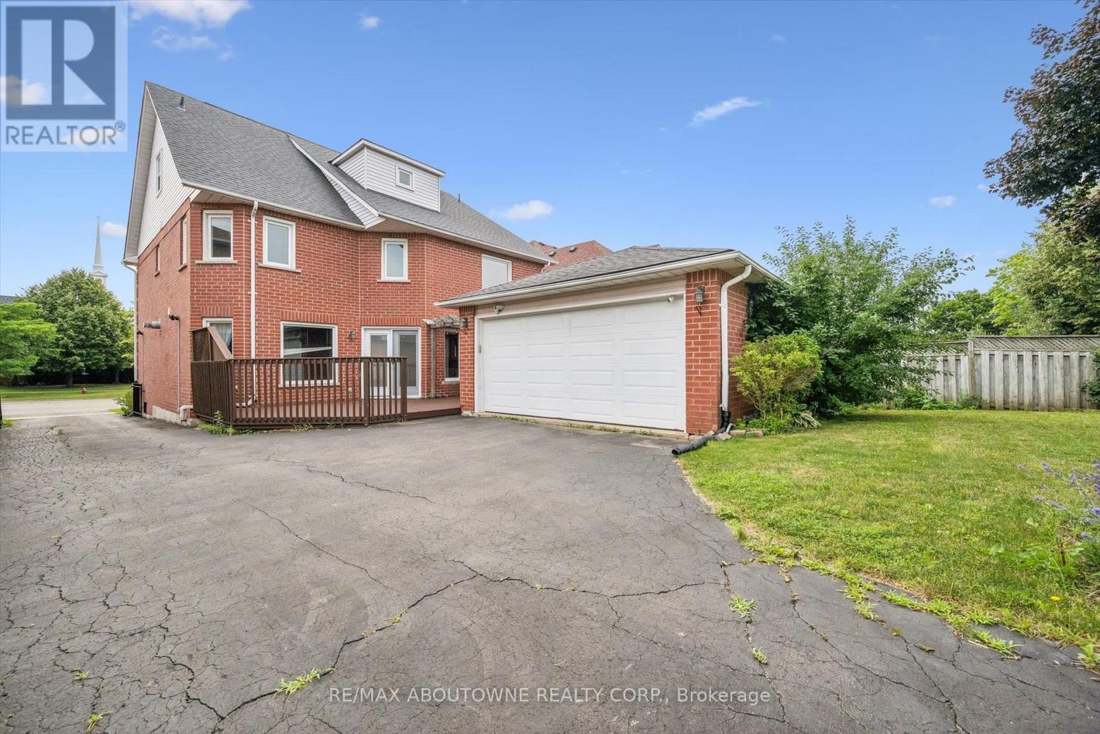 












2456 SIXTH LINE

,
Oakville (RO River Oaks),




Ontario
L6H5Z8

