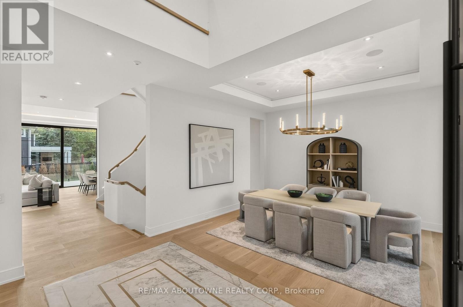 












146 THIRD LINE

,
Oakville (BR Bronte),




Ontario
L6L3Z8

