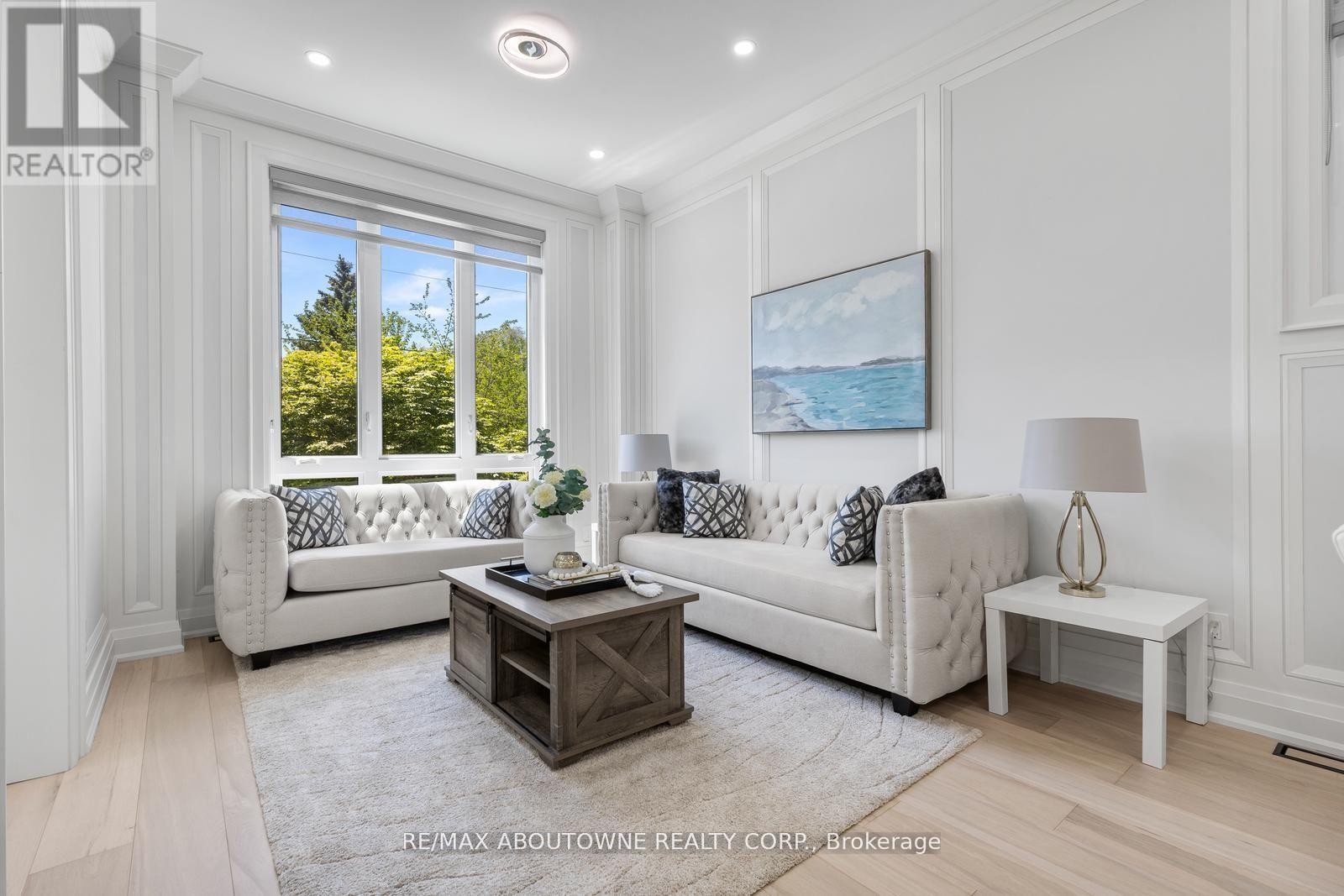 












455 SAMFORD PLACE

,
Oakville (WO West),




Ontario
L6L4E7

