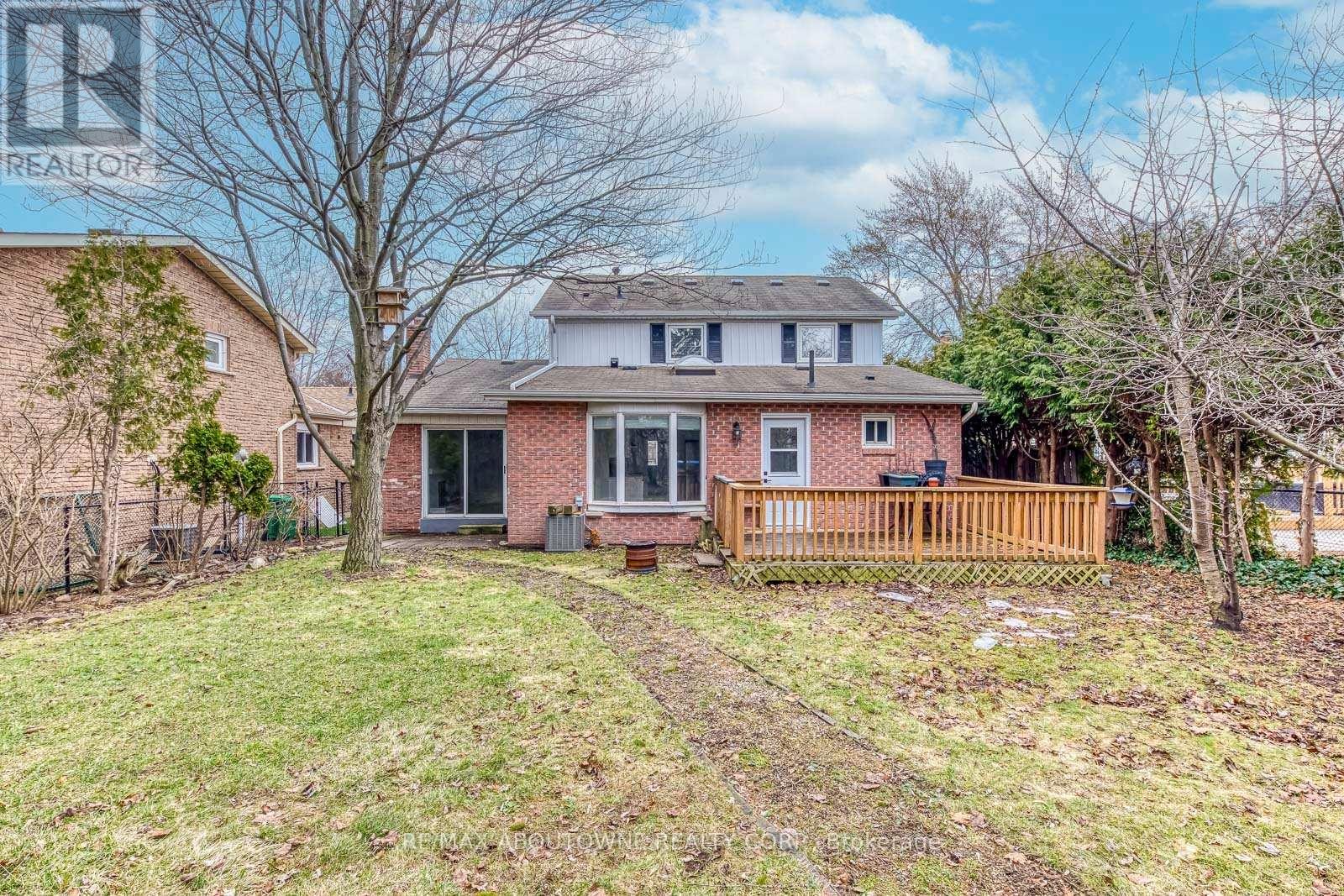 












2565 WINDJAMMER ROAD

,
Mississauga (Erin Mills),




Ontario
L5L1H7

