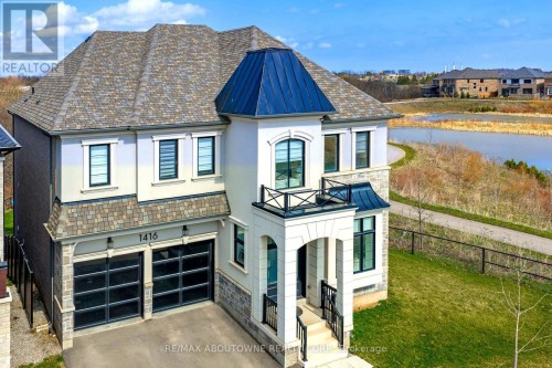 Siding onto walking trails and Pond