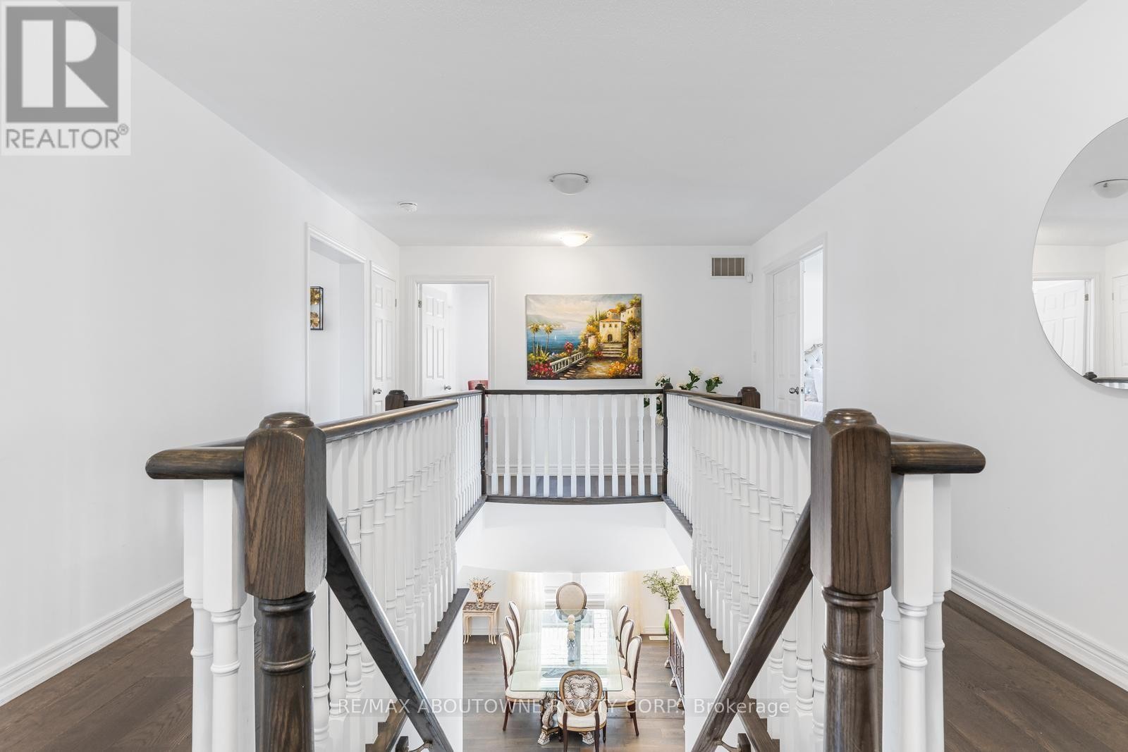 












3308 LIPTAY AVENUE

,
Oakville (BC Bronte Creek),




Ontario
L6M0N1

