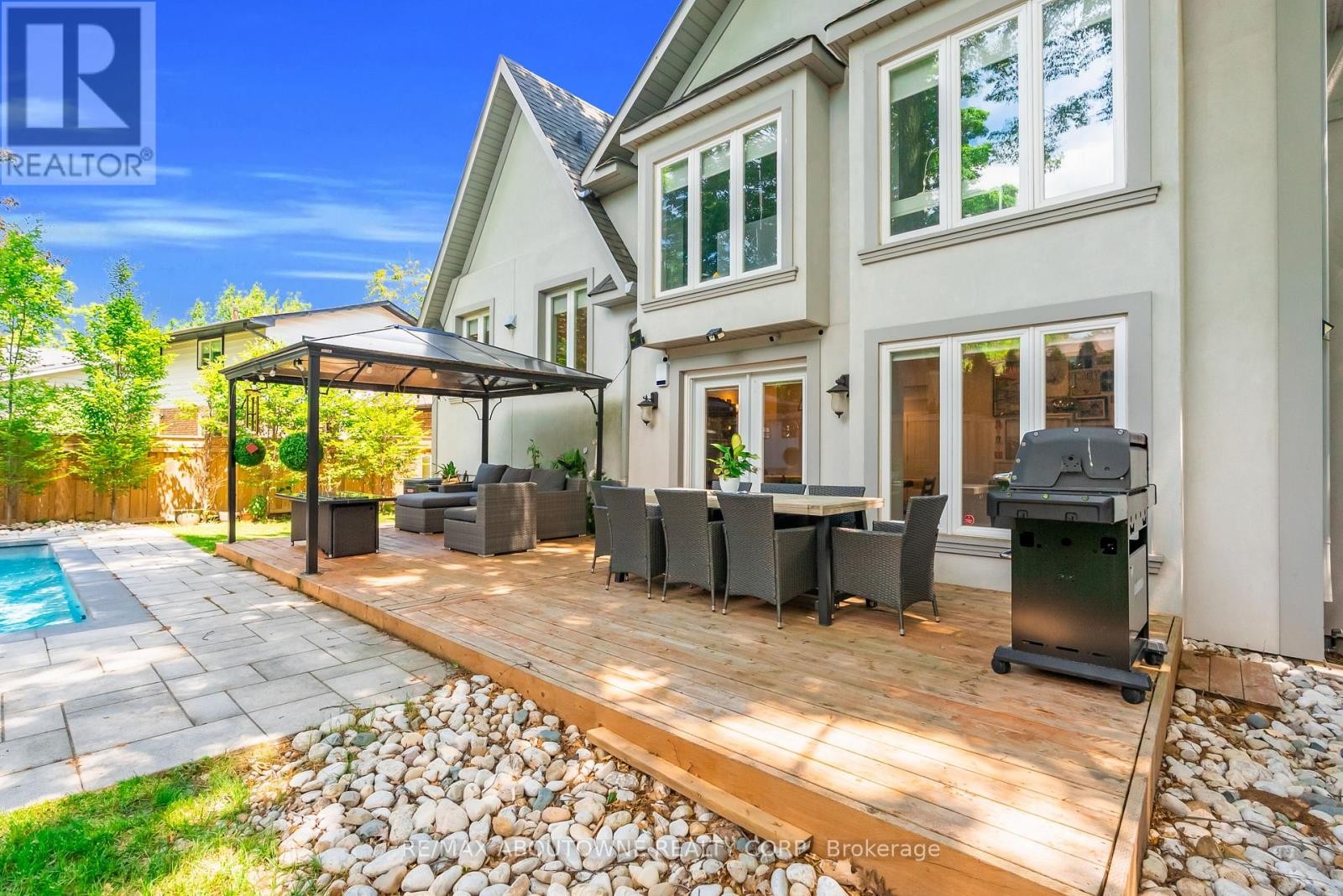 












428 BROOKMILL ROAD

,
Oakville (FD Ford),




Ontario
L6J5K5

