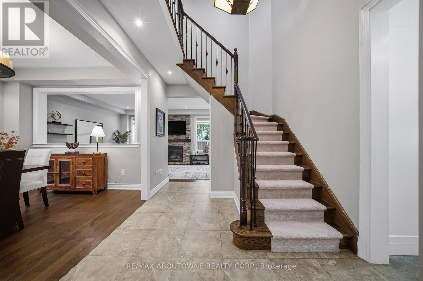 












3408 HIDEAWAY PLACE

,
Mississauga (Churchill Meadows),




Ontario
L5M0A7

