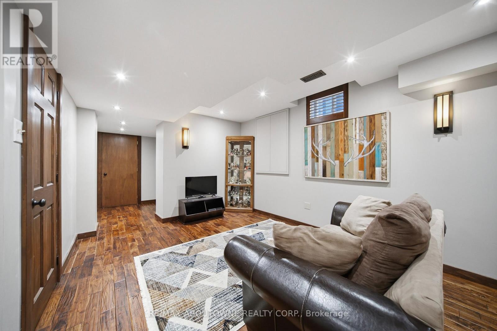 












3408 HIDEAWAY PLACE

,
Mississauga (Churchill Meadows),




Ontario
L5M0A7

