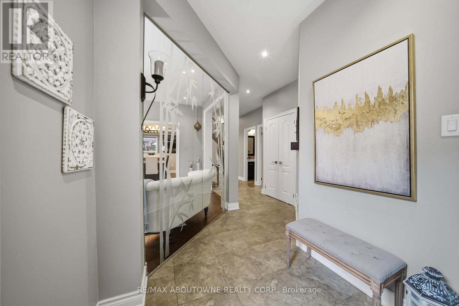 












3408 HIDEAWAY PLACE

,
Mississauga (Churchill Meadows),




Ontario
L5M0A7

