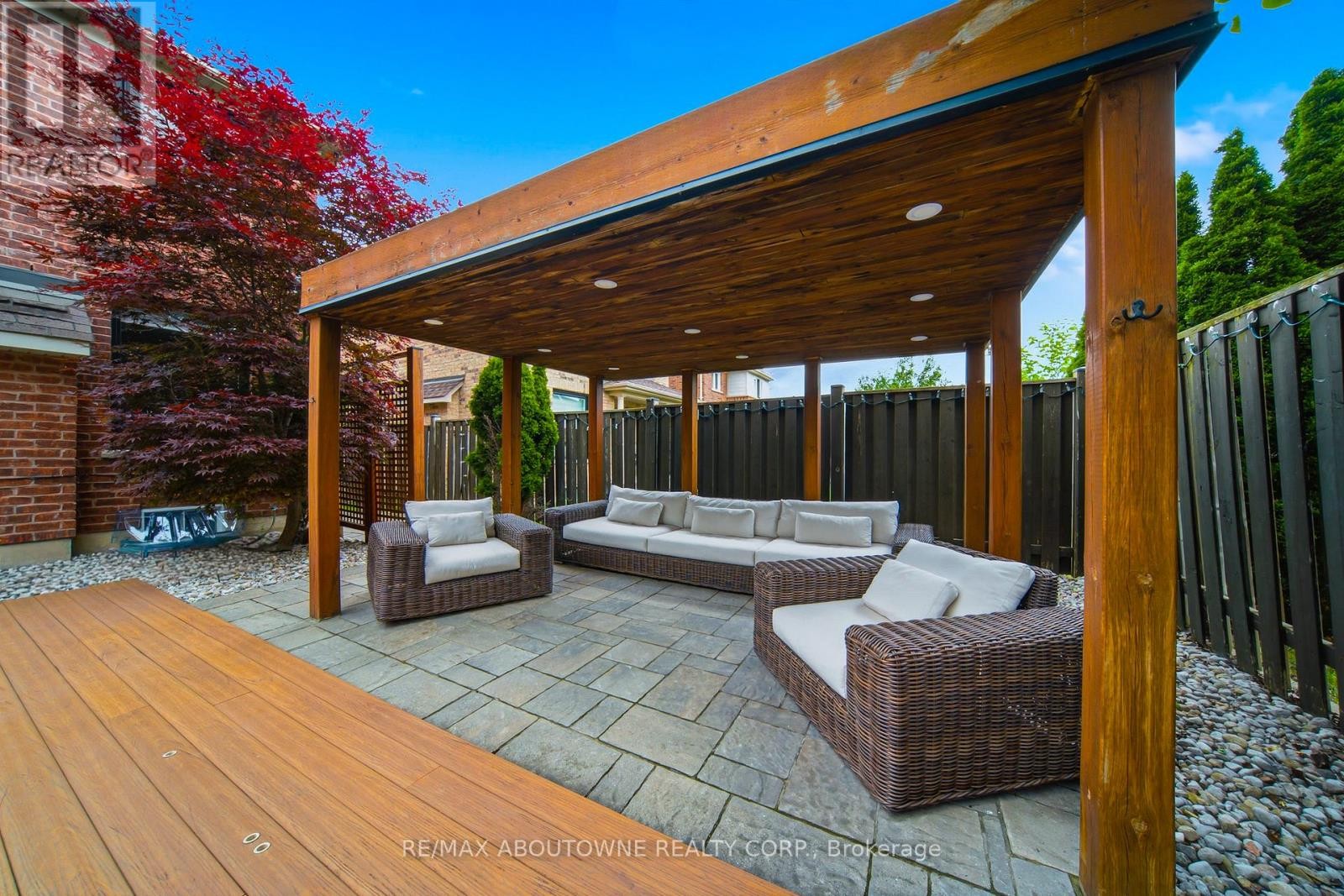 












3408 HIDEAWAY PLACE

,
Mississauga (Churchill Meadows),




Ontario
L5M0A7

