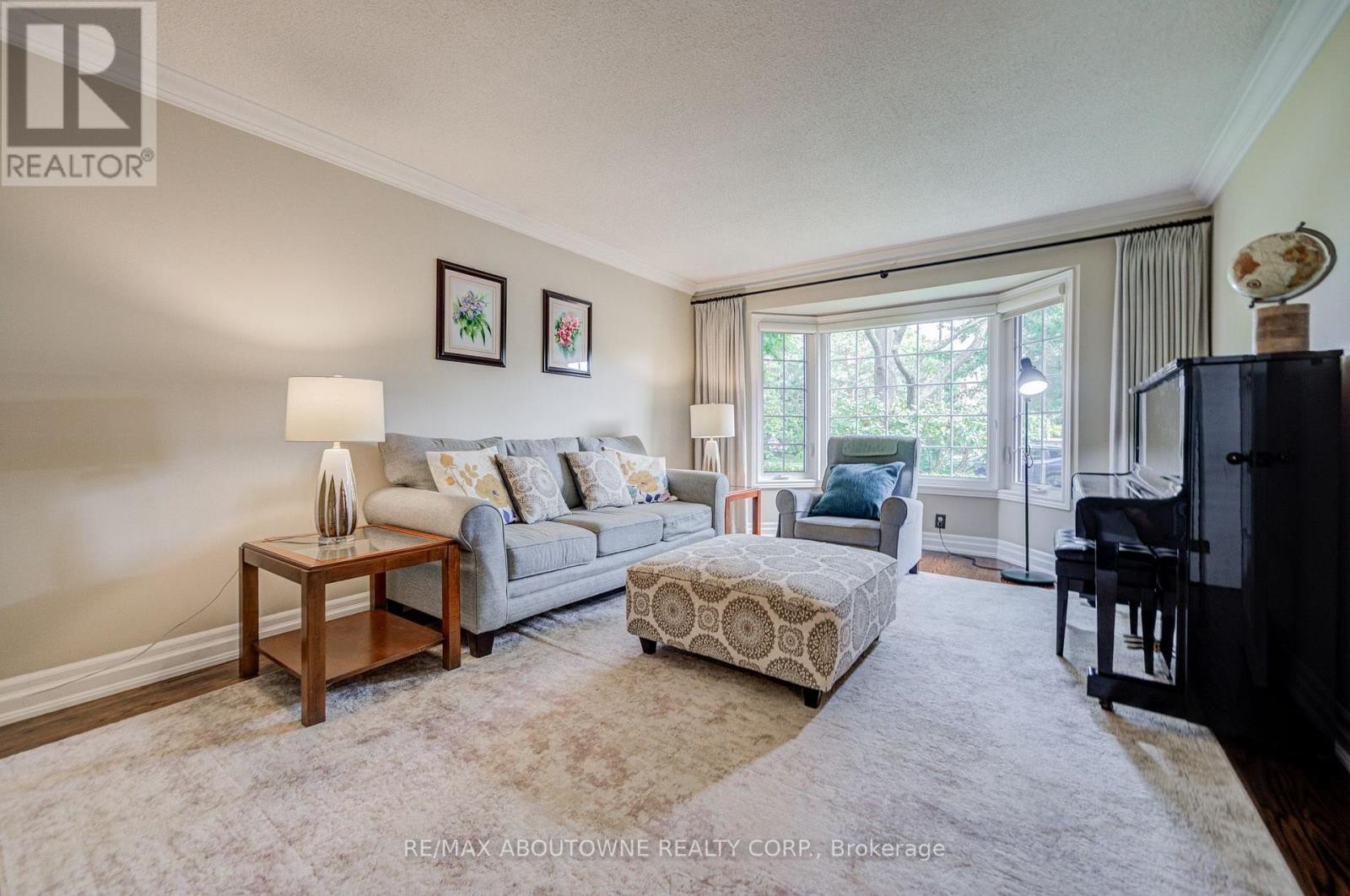 












1511 STONEYBROOK TRAIL

,
Oakville (GA Glen Abbey),




Ontario
L6M2R4

