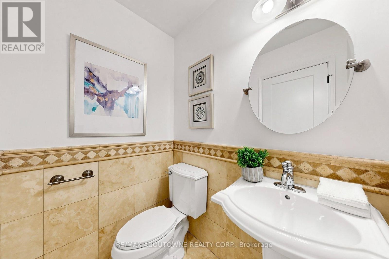 












1304 DEVON ROAD

,
Oakville (MO Morrison),




Ontario
L6J2L8

