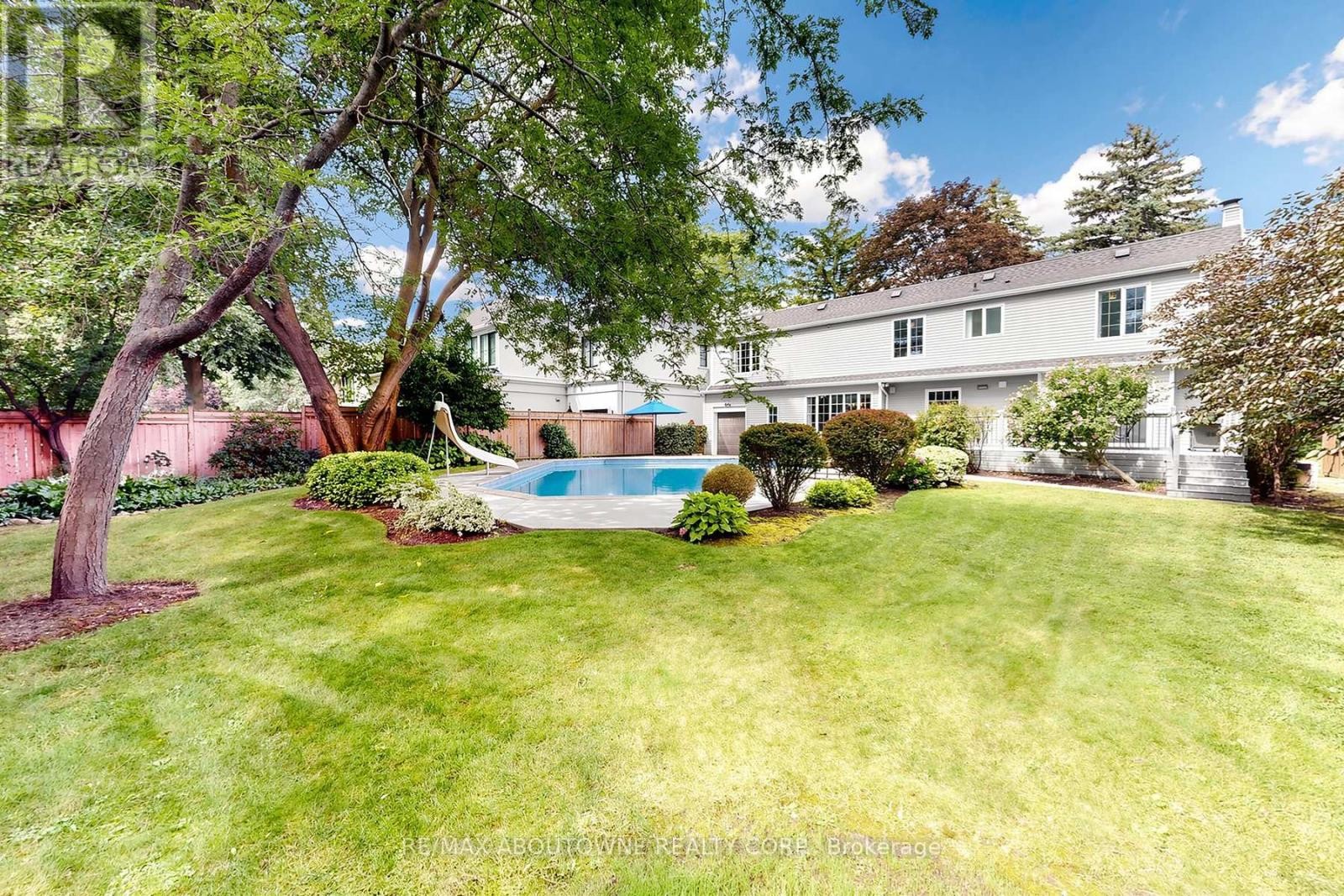 












1304 DEVON ROAD

,
Oakville (MO Morrison),




Ontario
L6J2L8

