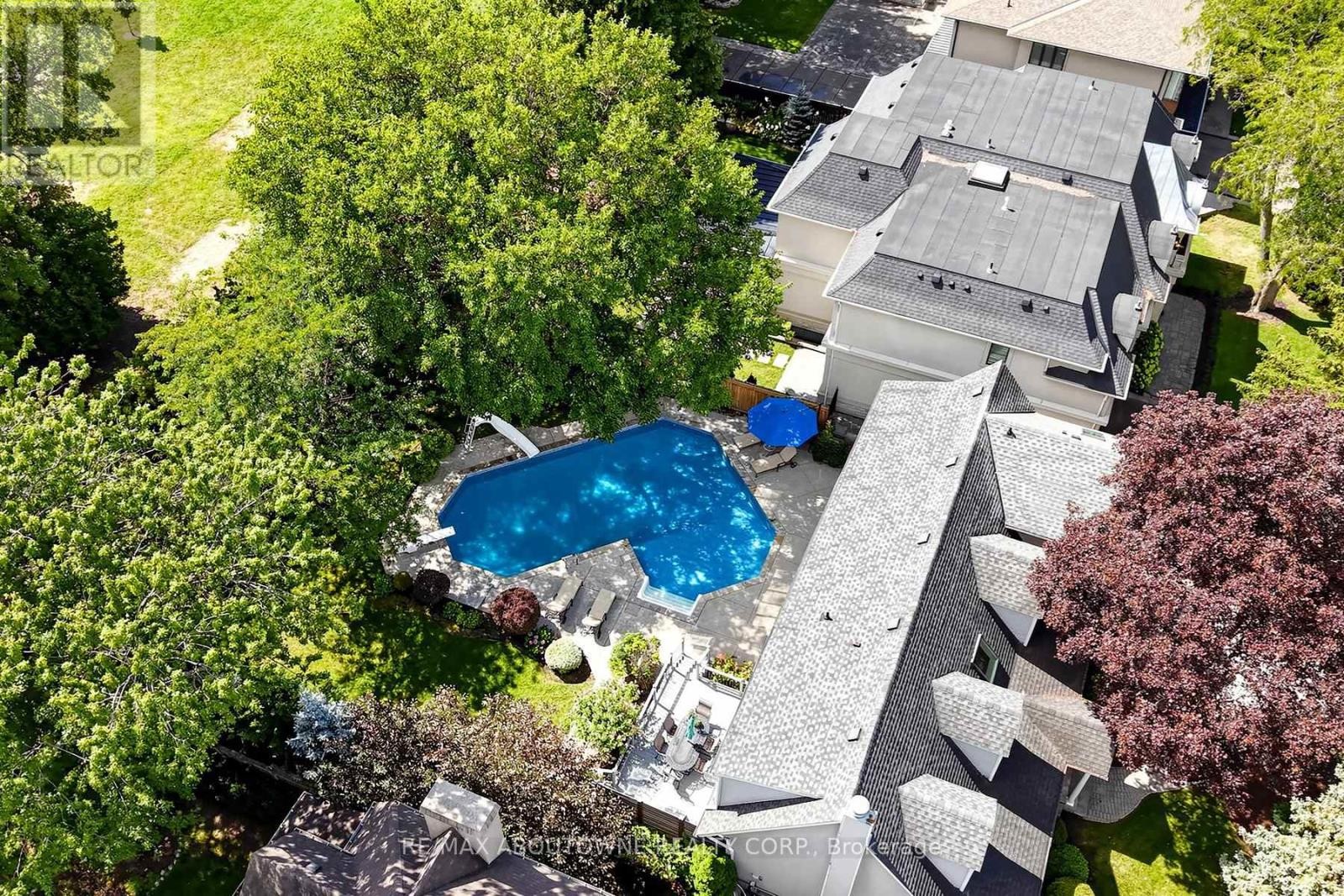 












1304 DEVON ROAD

,
Oakville (MO Morrison),




Ontario
L6J2L8

