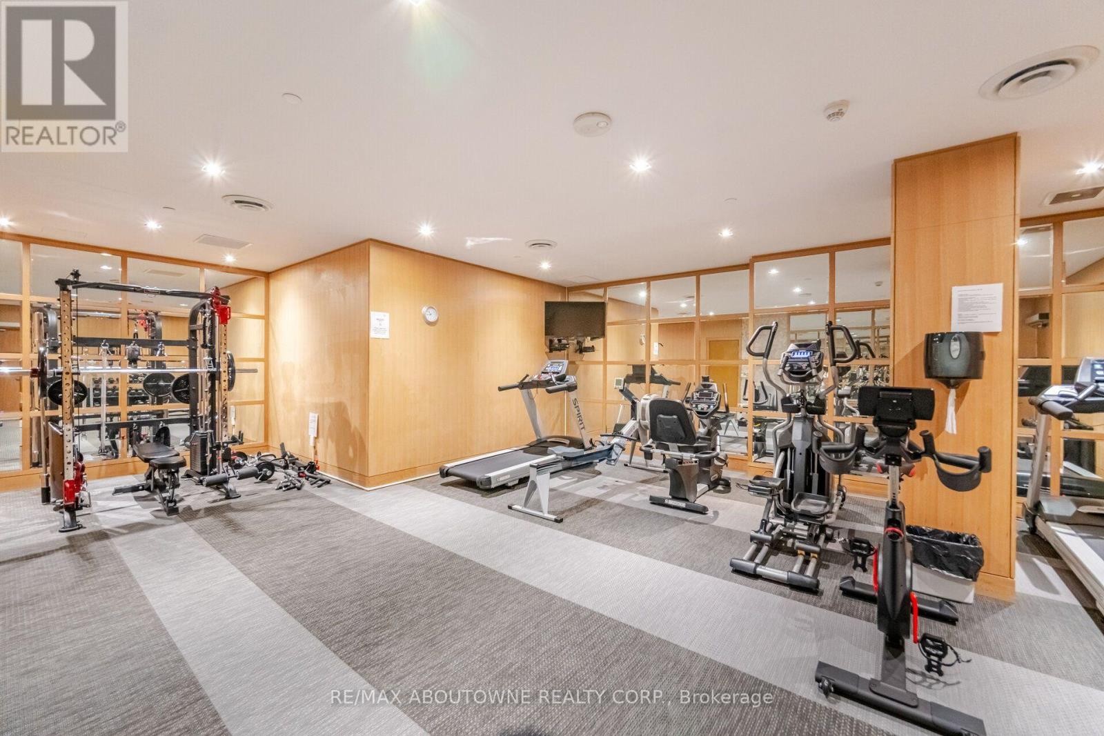 












106 - 1441 ELGIN STREET

,
Burlington (Brant),




Ontario
L7S1E6

