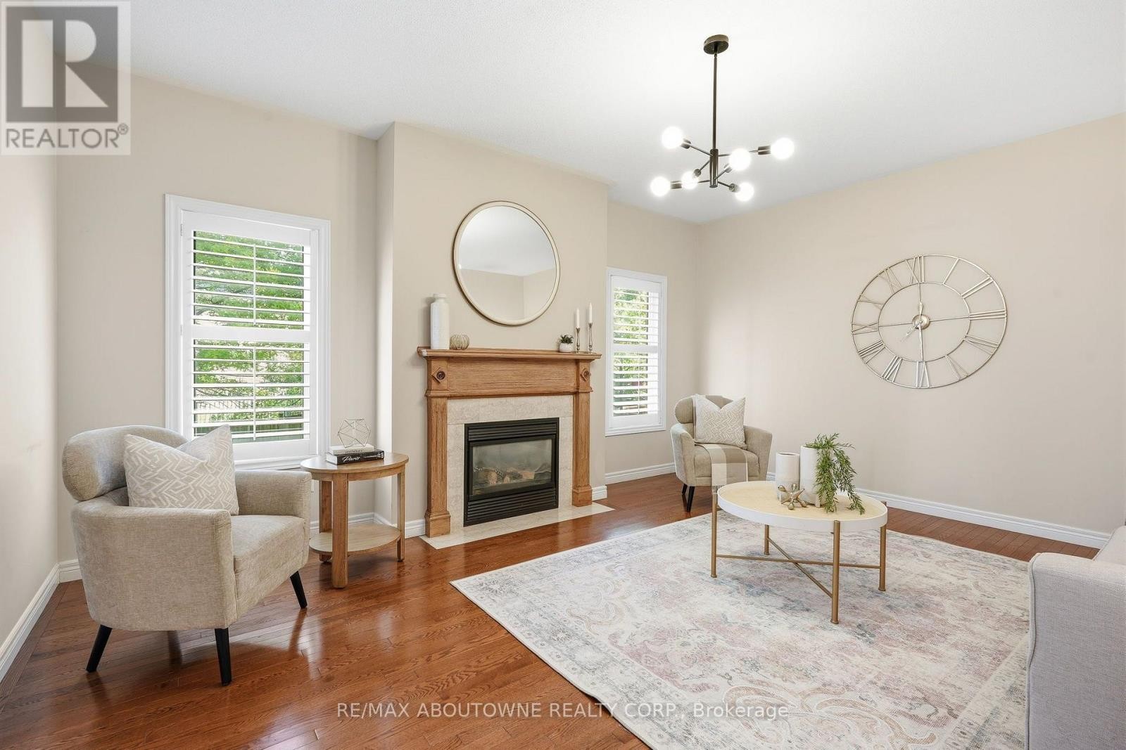 












2381 GRAND OAK TRAIL

,
Oakville (WM Westmount),




Ontario
L6M4V4

