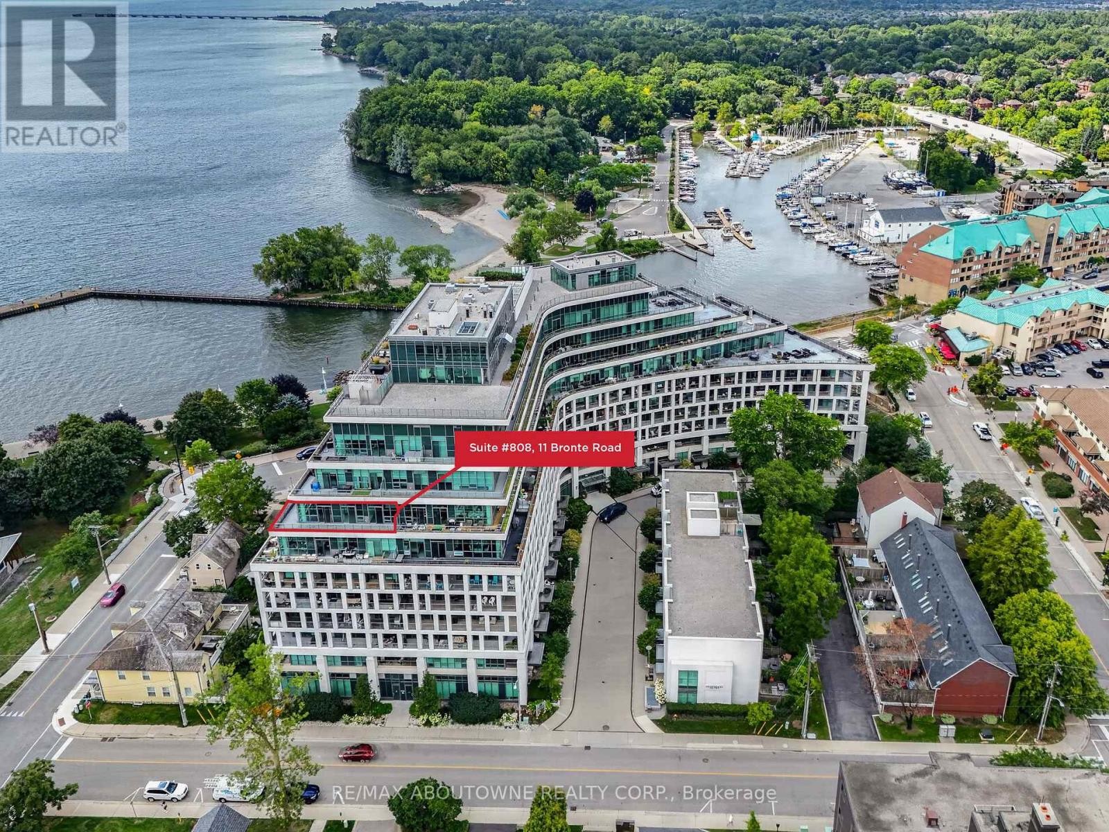 












808 - 11 BRONTE ROAD

,
Oakville (BR Bronte),




Ontario
L6L5B6

