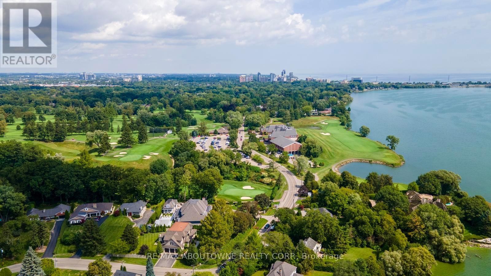 












293 NORTH SHORE BOULEVARD E

,
Burlington (LaSalle),




Ontario
L7T1W8

