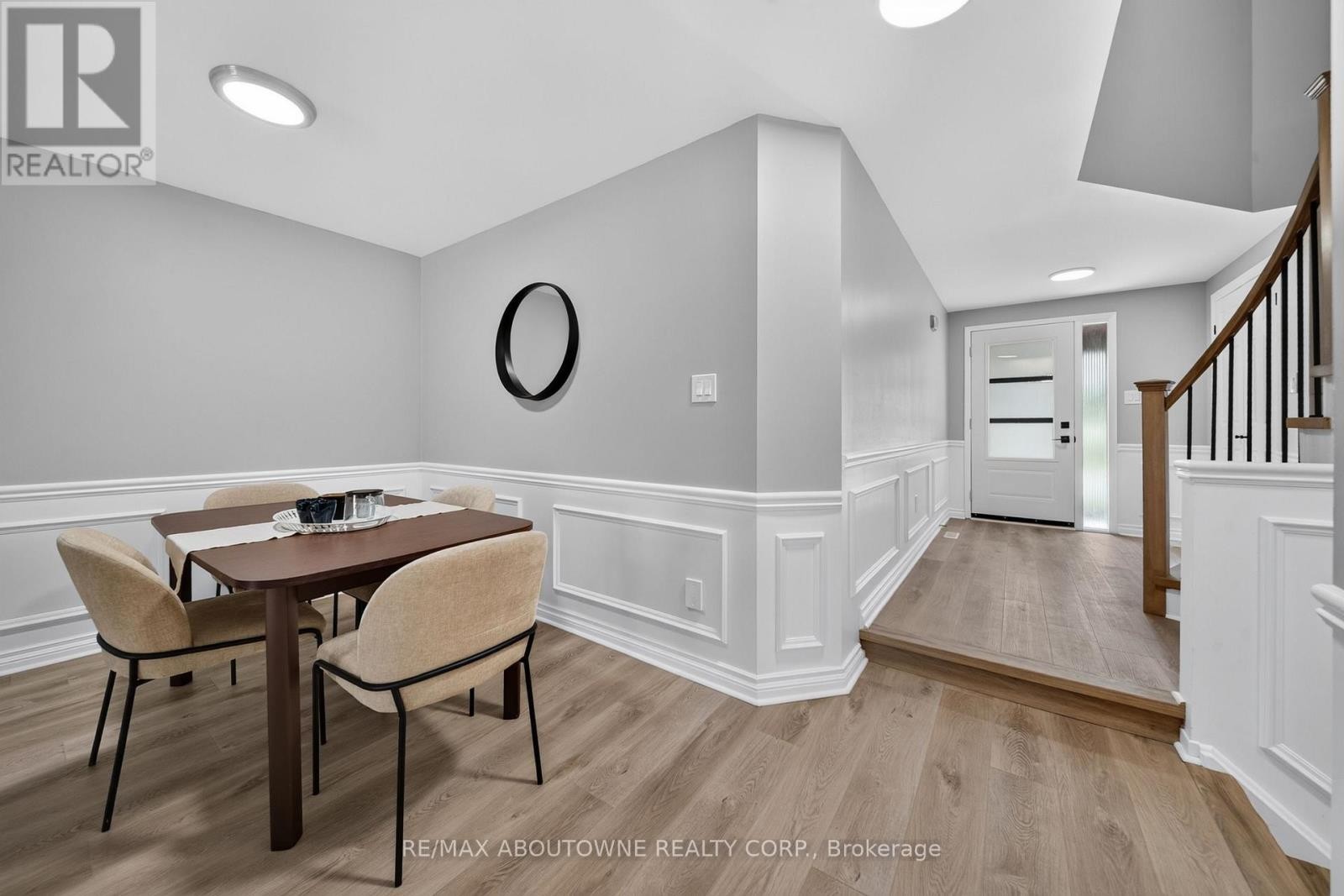 












4353 SAWMILL VALLEY DRIVE

,
Mississauga (Erin Mills),




Ontario
L5L3L3

