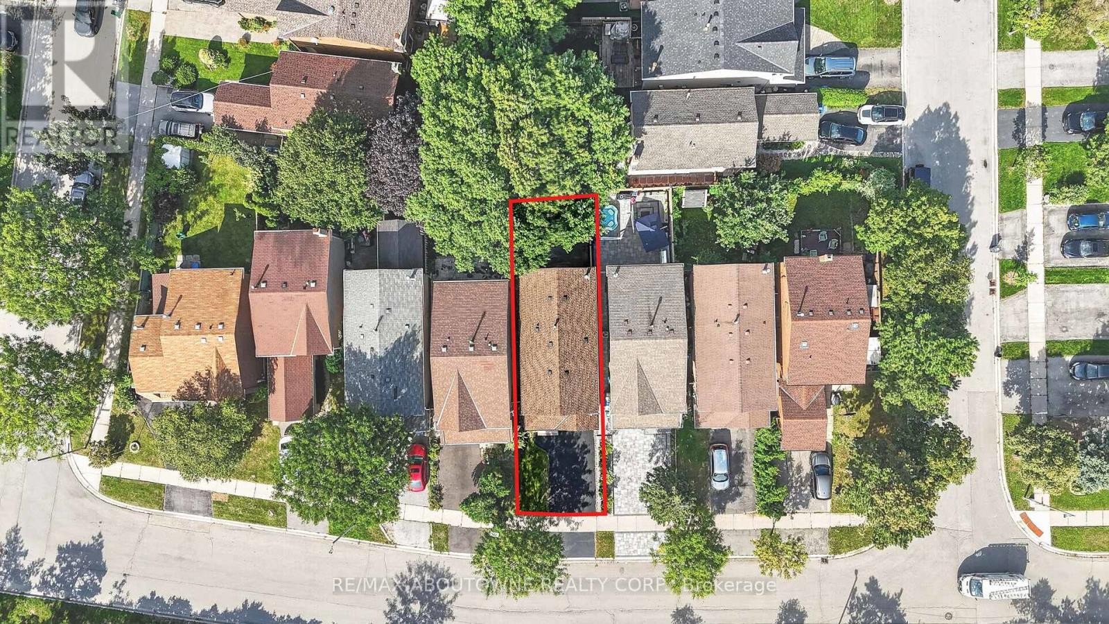 












4353 SAWMILL VALLEY DRIVE

,
Mississauga (Erin Mills),




Ontario
L5L3L3


