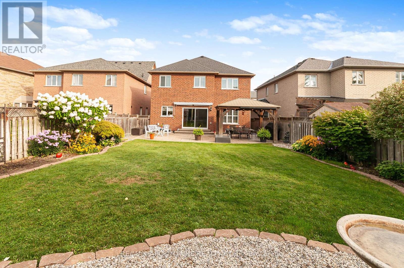 












817 BRASS WINDS PLACE

,
Mississauga (Meadowvale Village),




Ontario
L5W1T4


