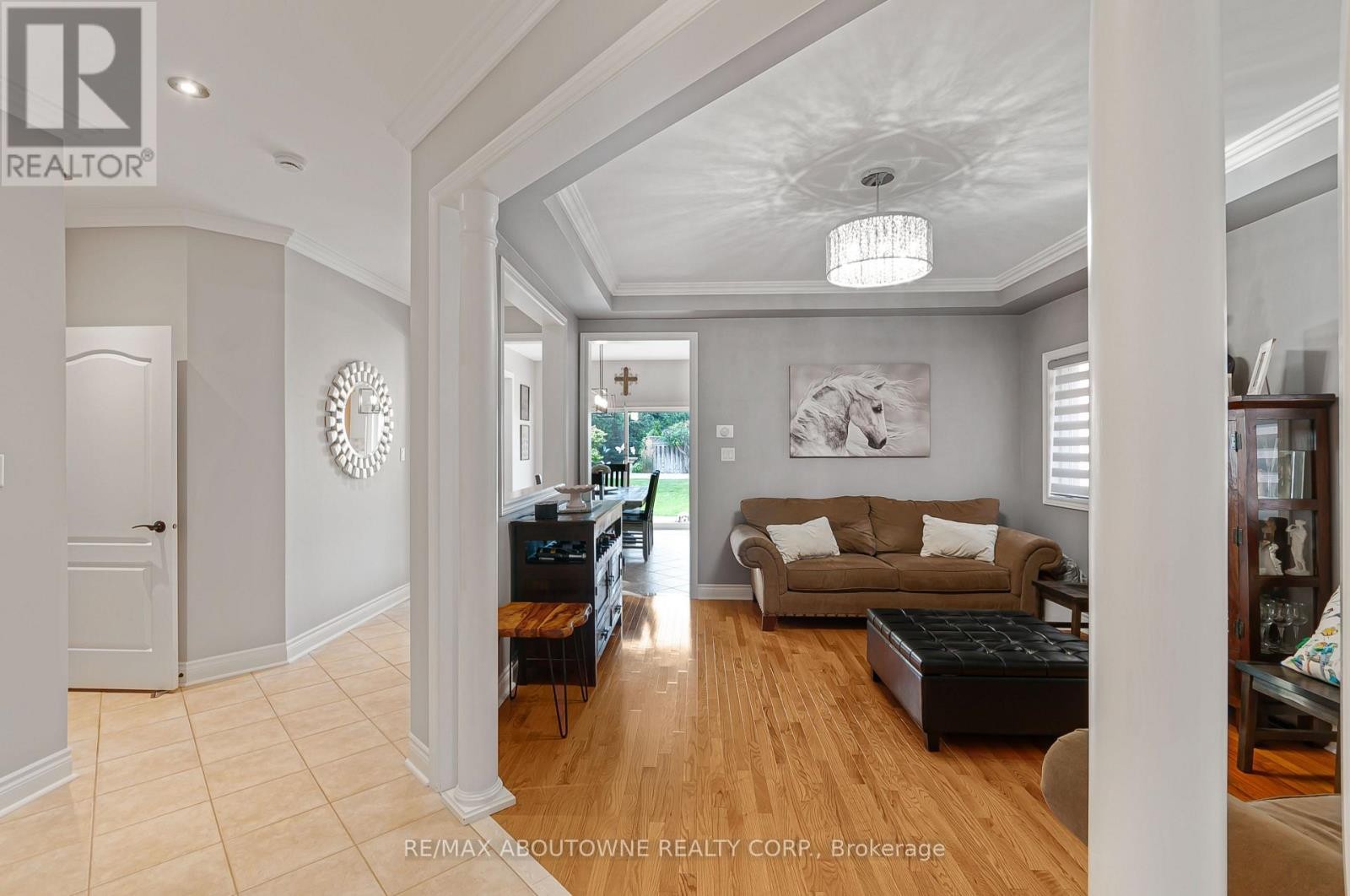 












817 BRASS WINDS PLACE

,
Mississauga (Meadowvale Village),




Ontario
L5W1T4

