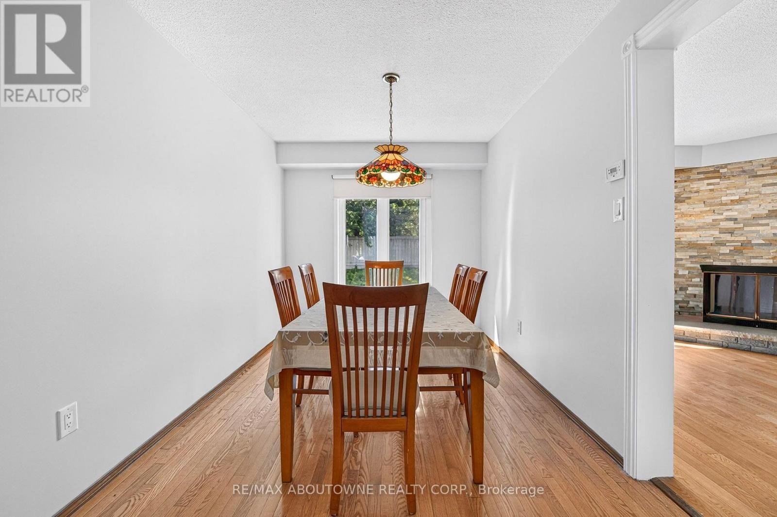 












668 GREYCEDAR CRESCENT

,
Mississauga (Rathwood),




Ontario
L4W3J7

