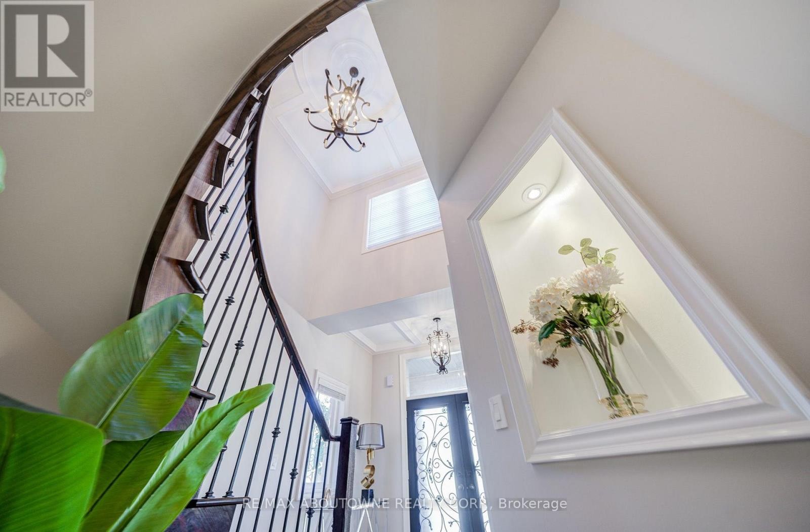 












4228 FULLER CRESCENT

,
Burlington (Alton),




Ontario
L7M0M4

