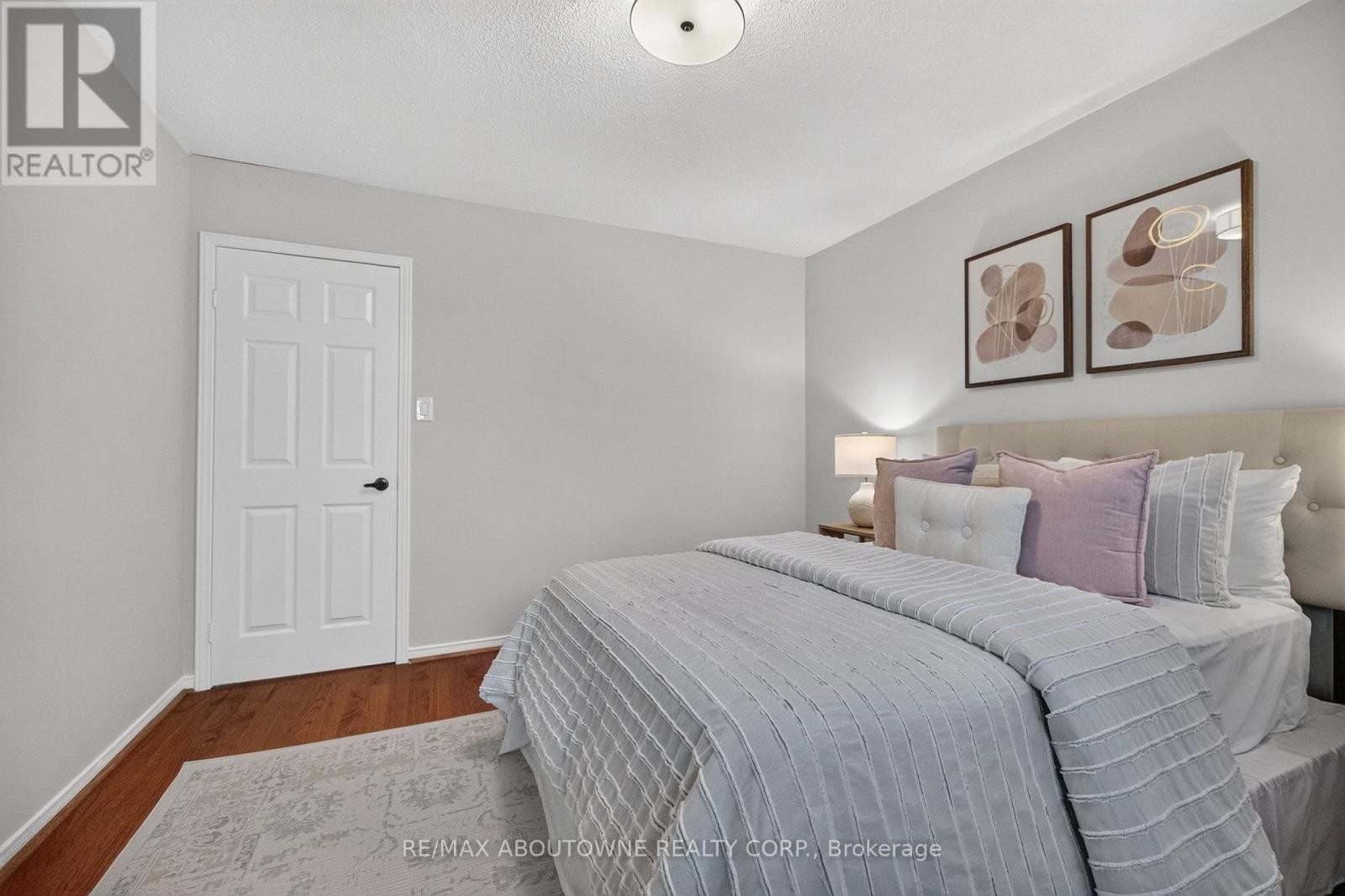 












1191 CARLO COURT

,
Mississauga (Rathwood),




Ontario
L4W3N6

