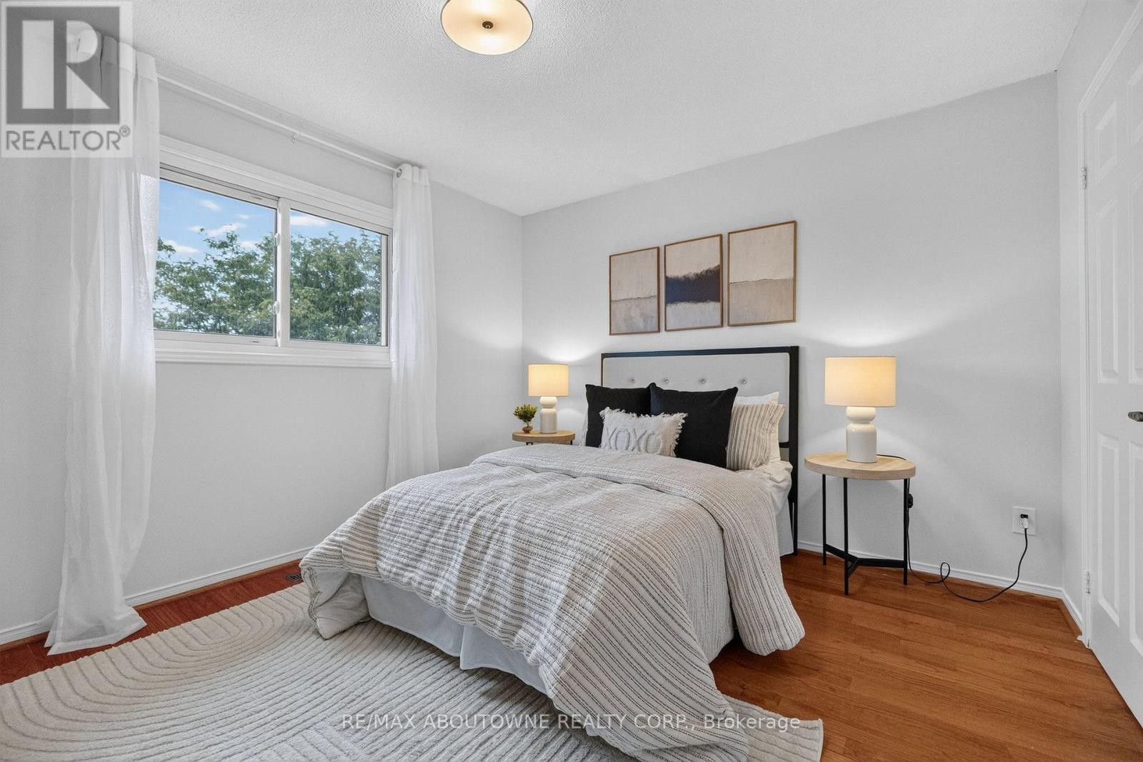 












1191 CARLO COURT

,
Mississauga (Rathwood),




Ontario
L4W3N6

