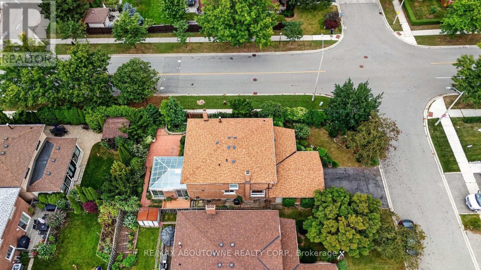 












1191 CARLO COURT

,
Mississauga (Rathwood),




Ontario
L4W3N6

