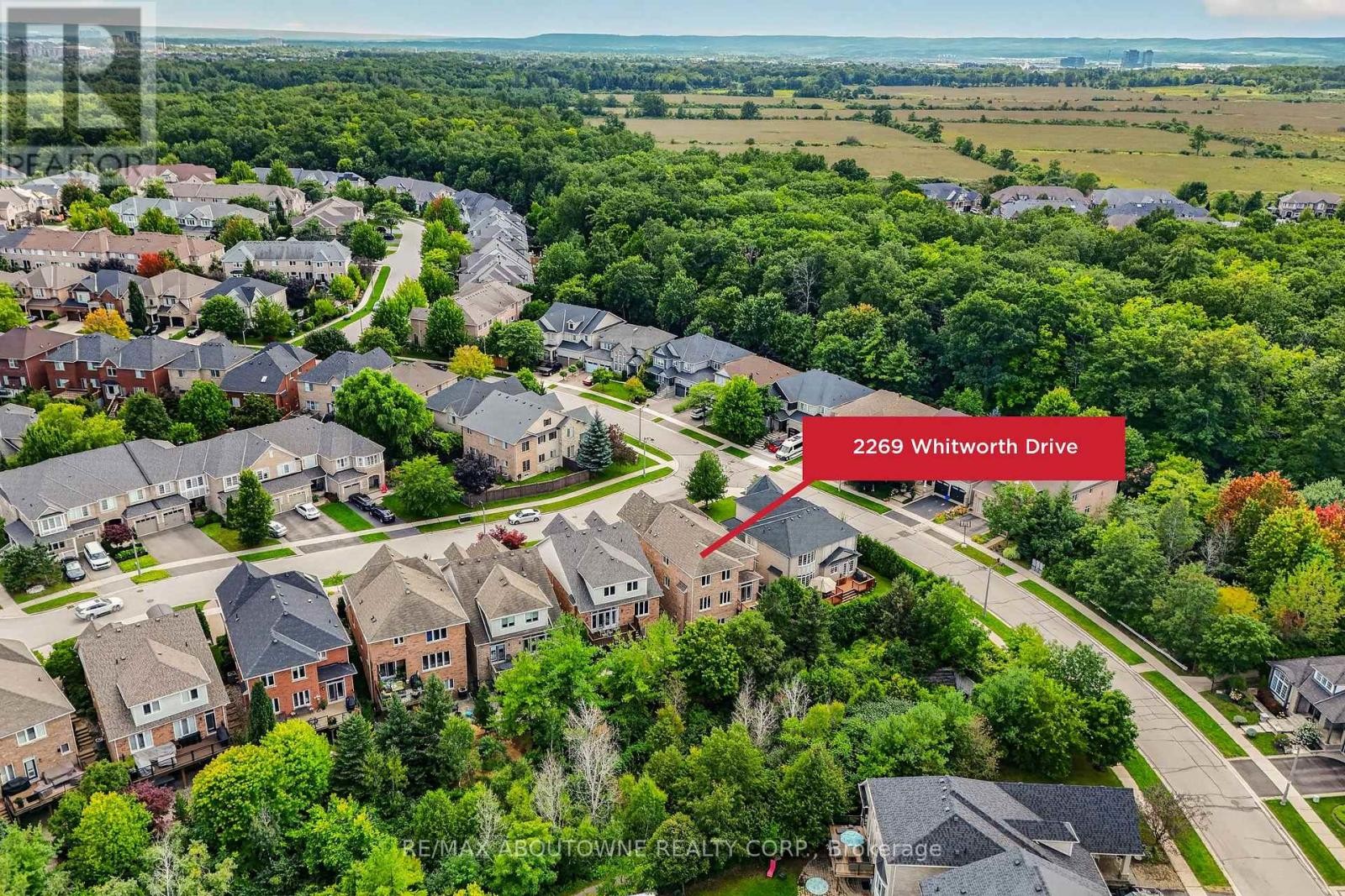 












2269 WHITWORTH DRIVE

,
Oakville (BC Bronte Creek),




Ontario
L6M0B5

