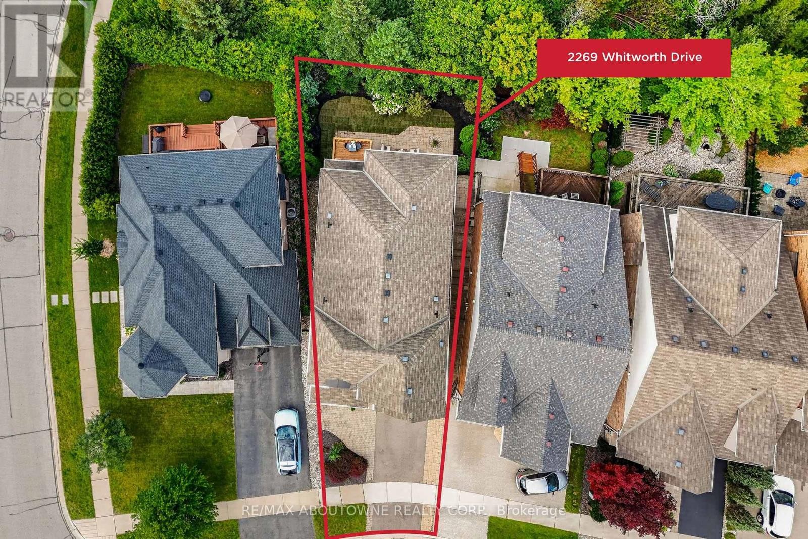 












2269 WHITWORTH DRIVE

,
Oakville (BC Bronte Creek),




Ontario
L6M0B5

