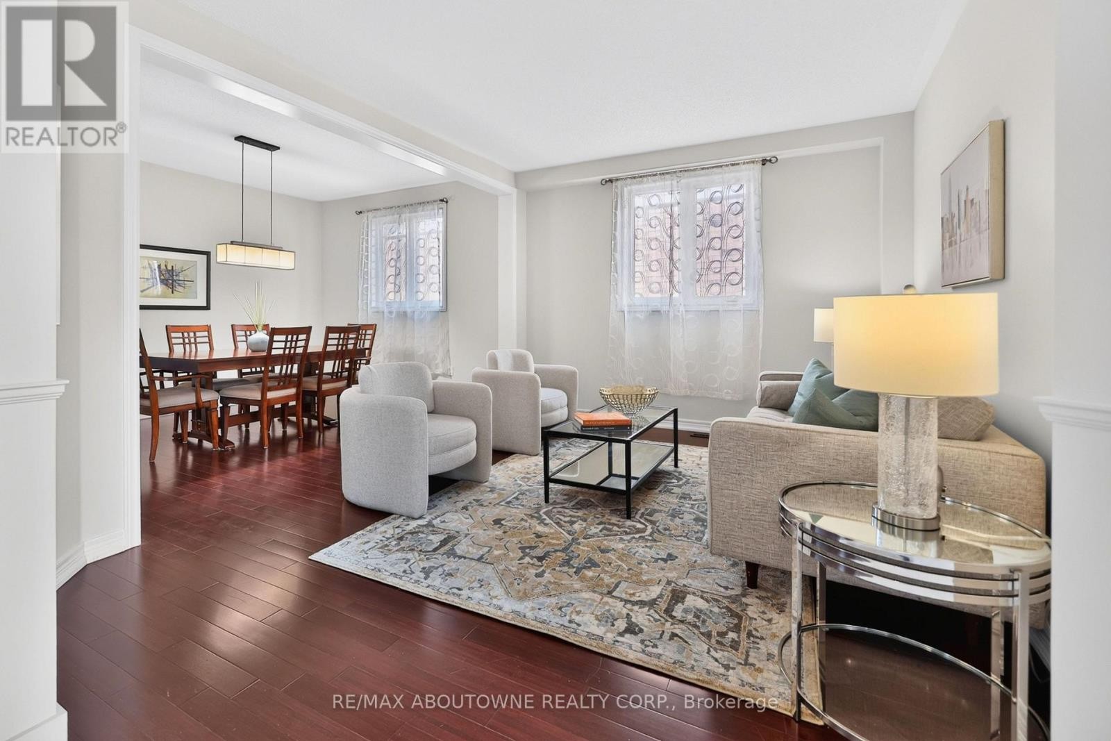 












2269 WHITWORTH DRIVE

,
Oakville (BC Bronte Creek),




Ontario
L6M0B5


