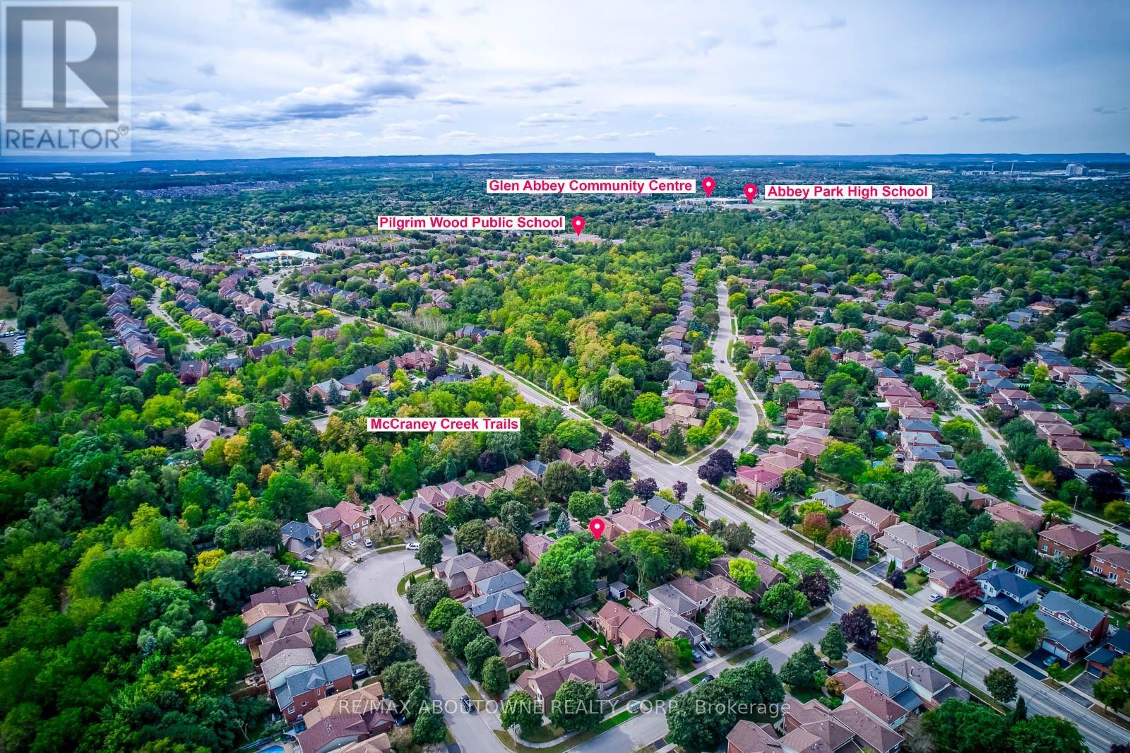 












1198 POTTERS WHEEL CRESCENT

,
Oakville (GA Glen Abbey),




Ontario
L6M1J2

