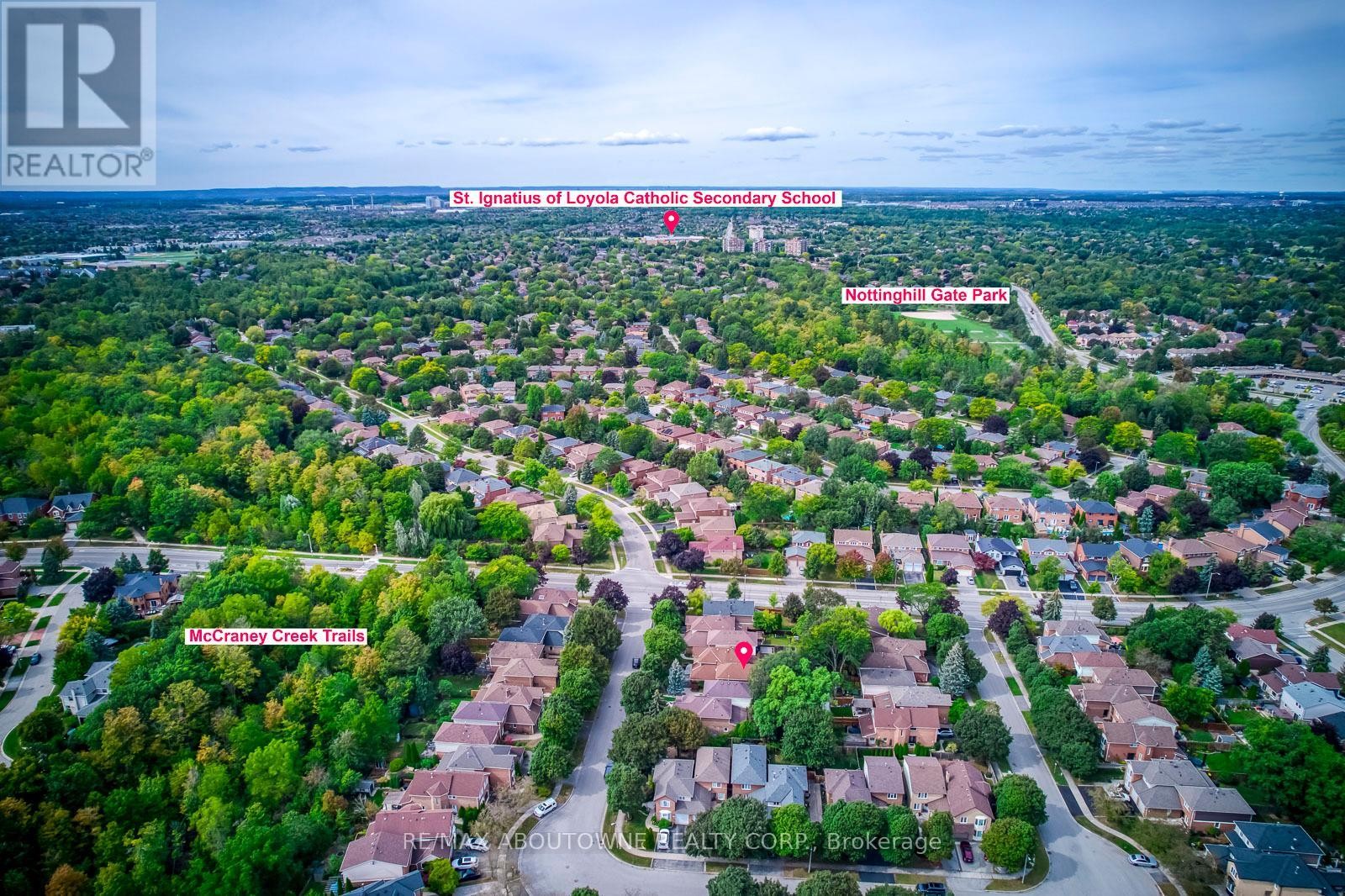 












1198 POTTERS WHEEL CRESCENT

,
Oakville (GA Glen Abbey),




Ontario
L6M1J2

