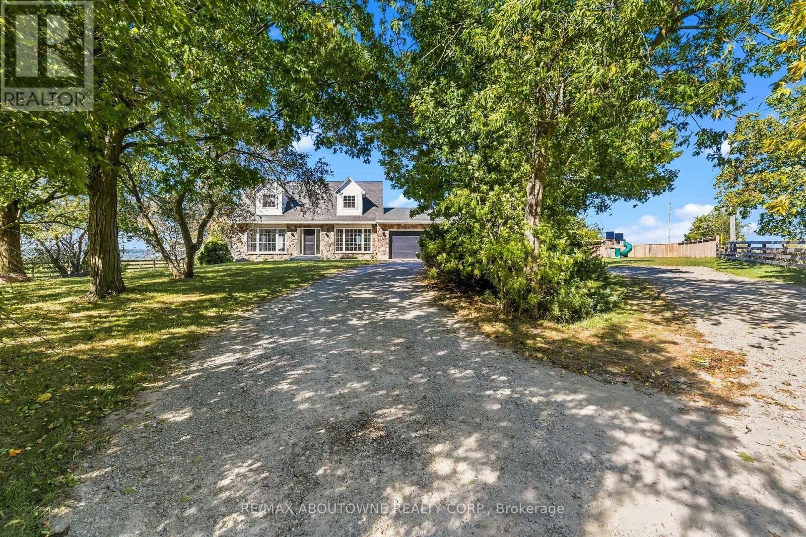 












5367 2 SIDE ROAD

,
Milton,




Ontario
L9T2Y1

