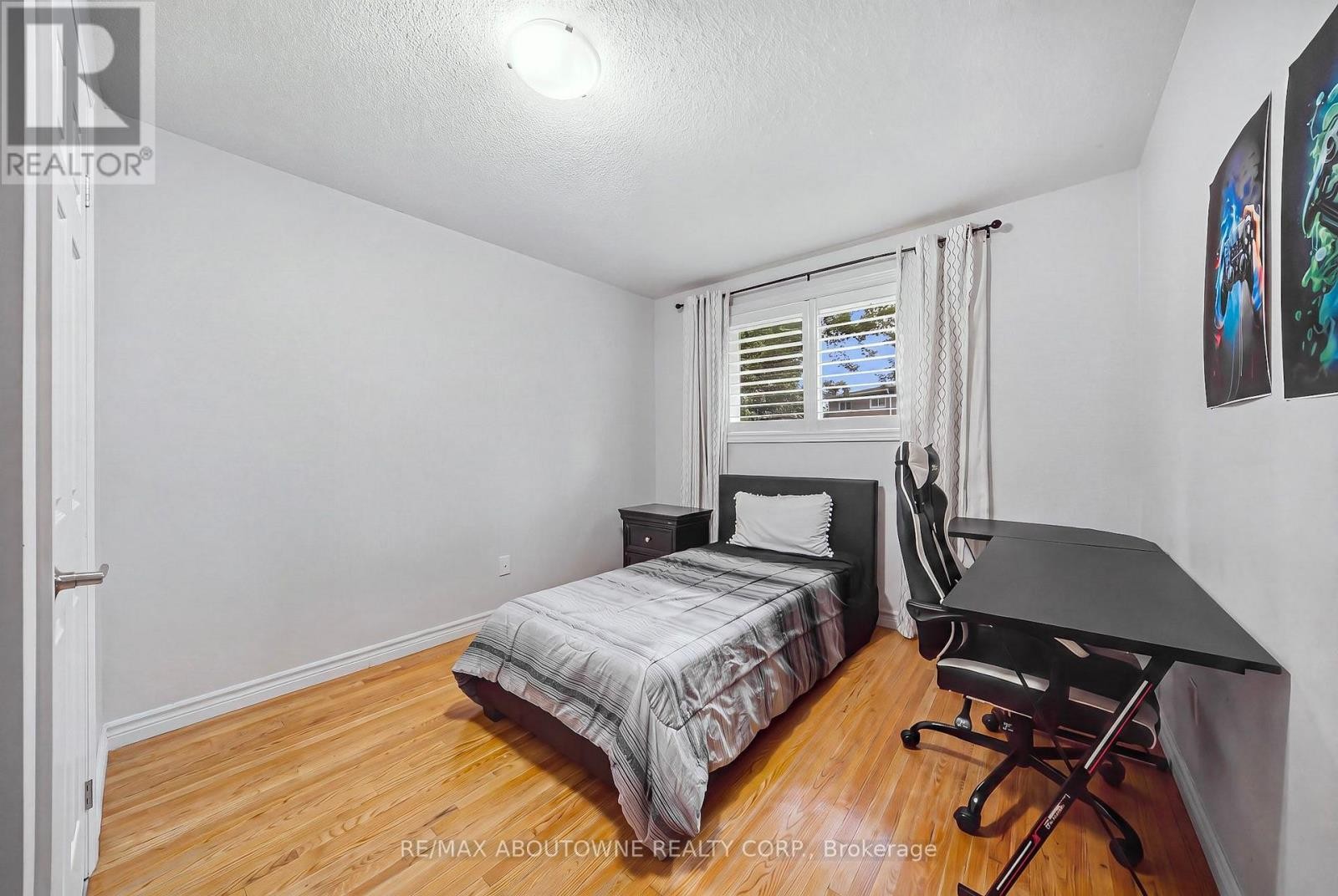












6346 NEUCHATEL ROAD

,
Mississauga (Meadowvale),




Ontario
L5N2J8

