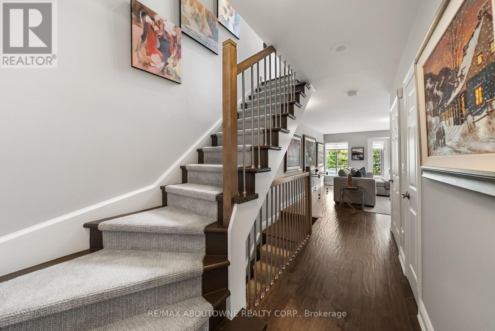 












TH9 - 442 MAPLE AVENUE

,
Burlington (Brant),




Ontario
L7S2L7

