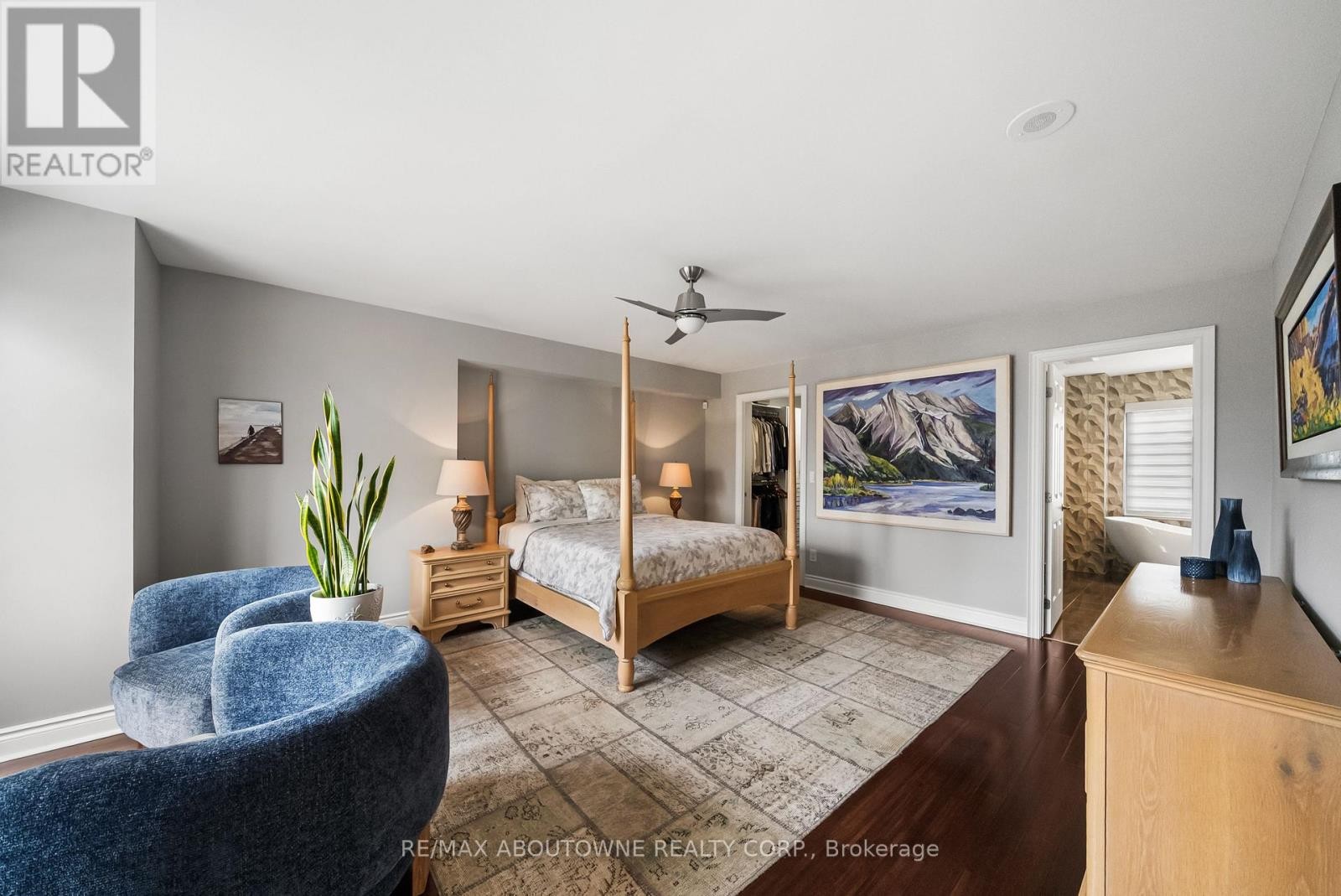












TH9 - 442 MAPLE AVENUE

,
Burlington (Brant),




Ontario
L7S2L7

