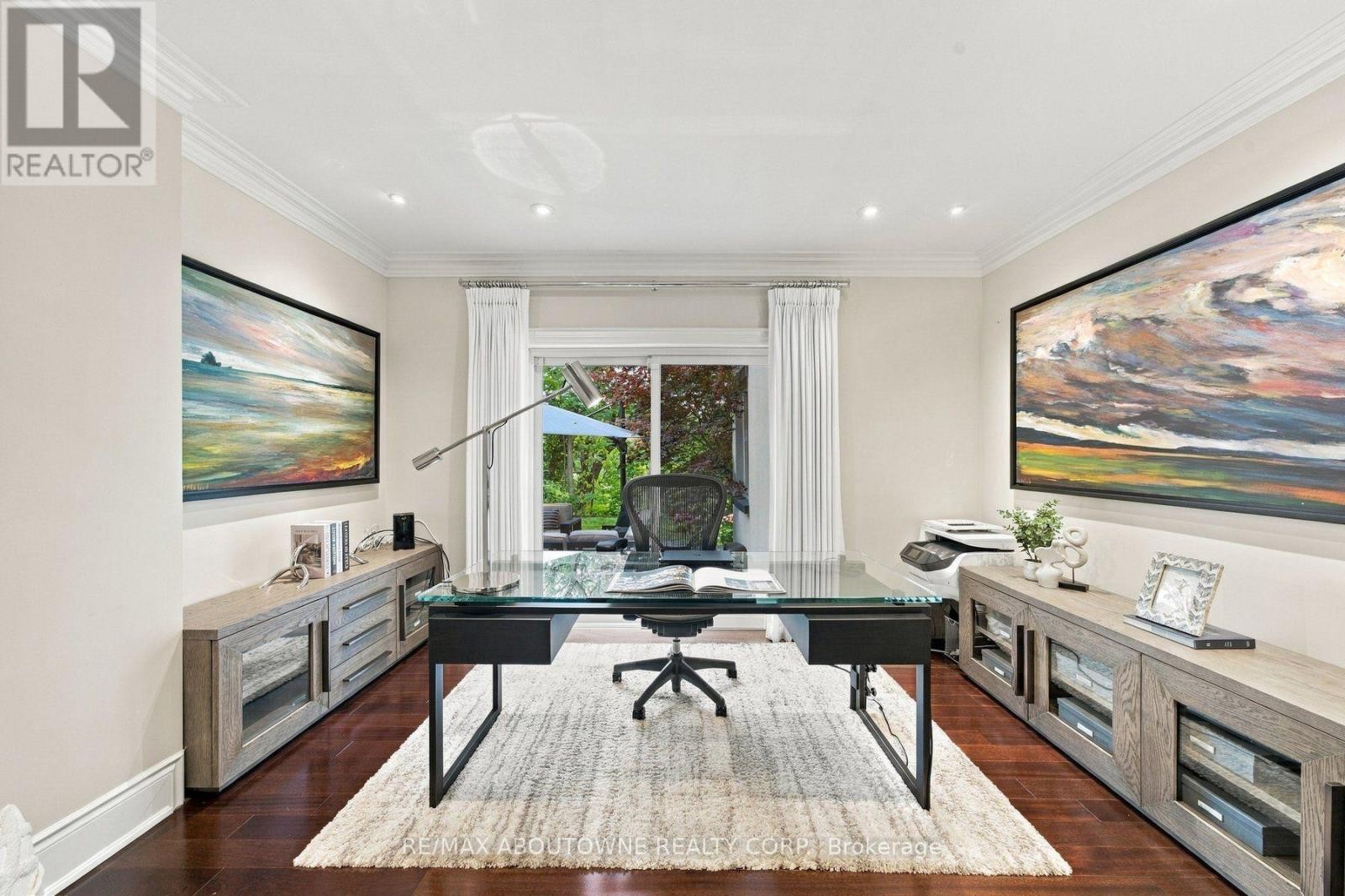 












426 TRAFALGAR ROAD

,
Oakville (OO Old Oakville),




Ontario
L6J3H7

