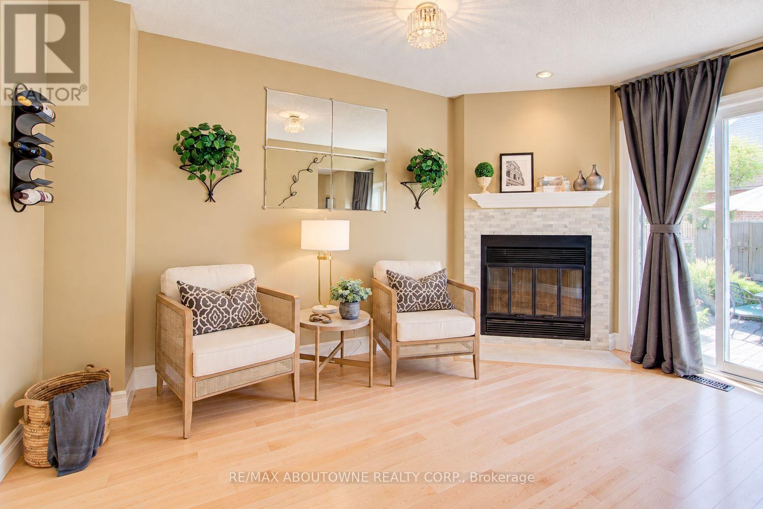 












3668 COLONIAL DRIVE

,
Mississauga (Erin Mills),




Ontario
L5L4N7


