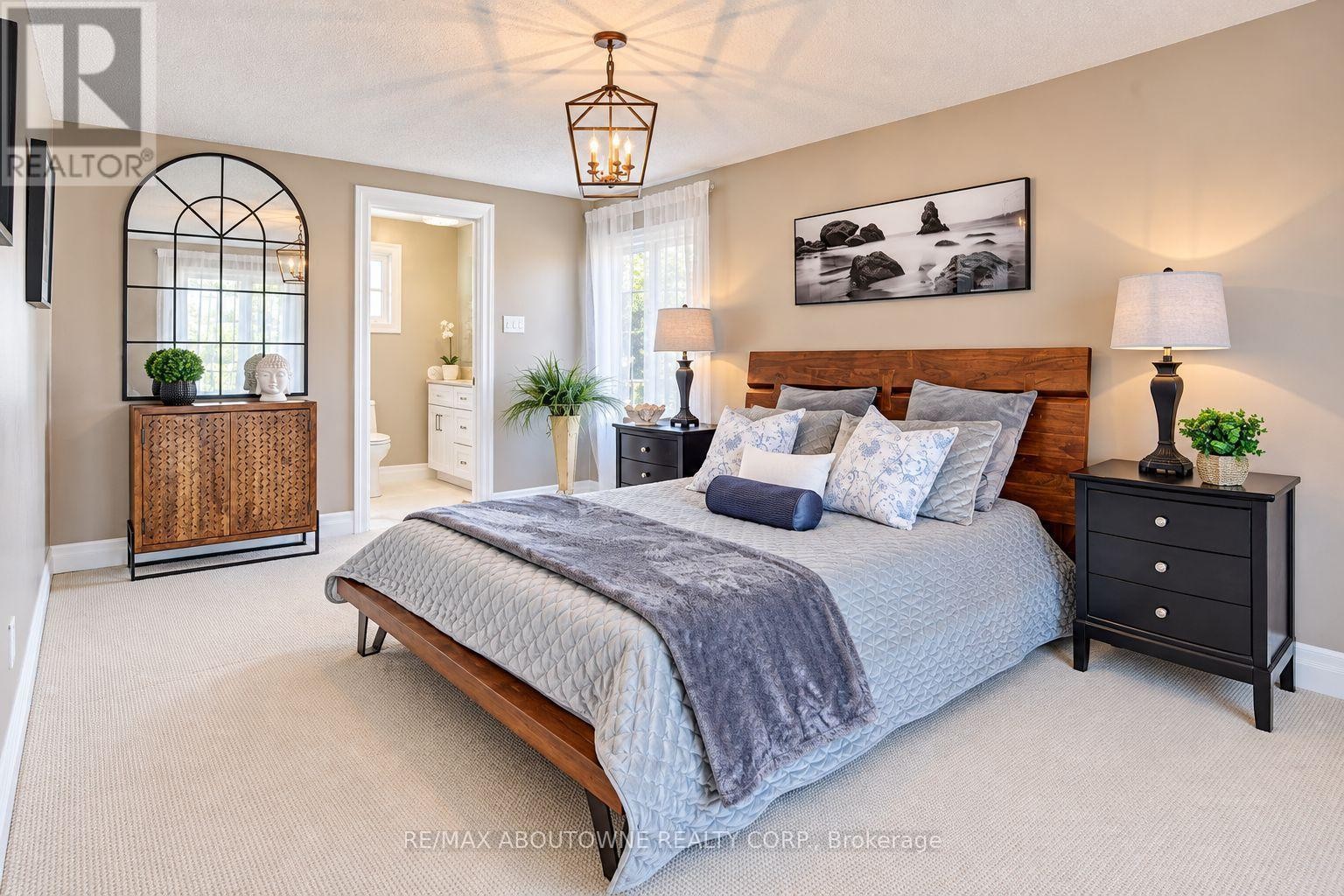 












3668 COLONIAL DRIVE

,
Mississauga (Erin Mills),




Ontario
L5L4N7

