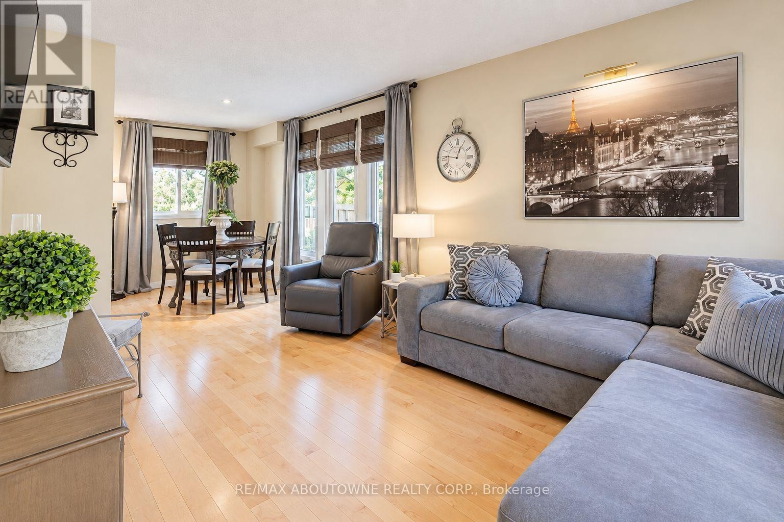 












3668 COLONIAL DRIVE

,
Mississauga (Erin Mills),




Ontario
L5L4N7

