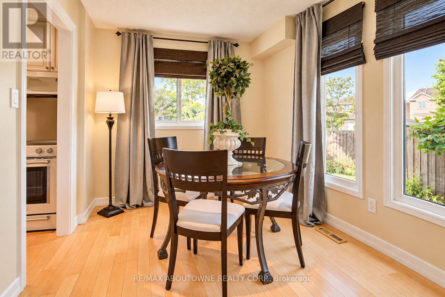 












3668 COLONIAL DRIVE

,
Mississauga (Erin Mills),




Ontario
L5L4N7

